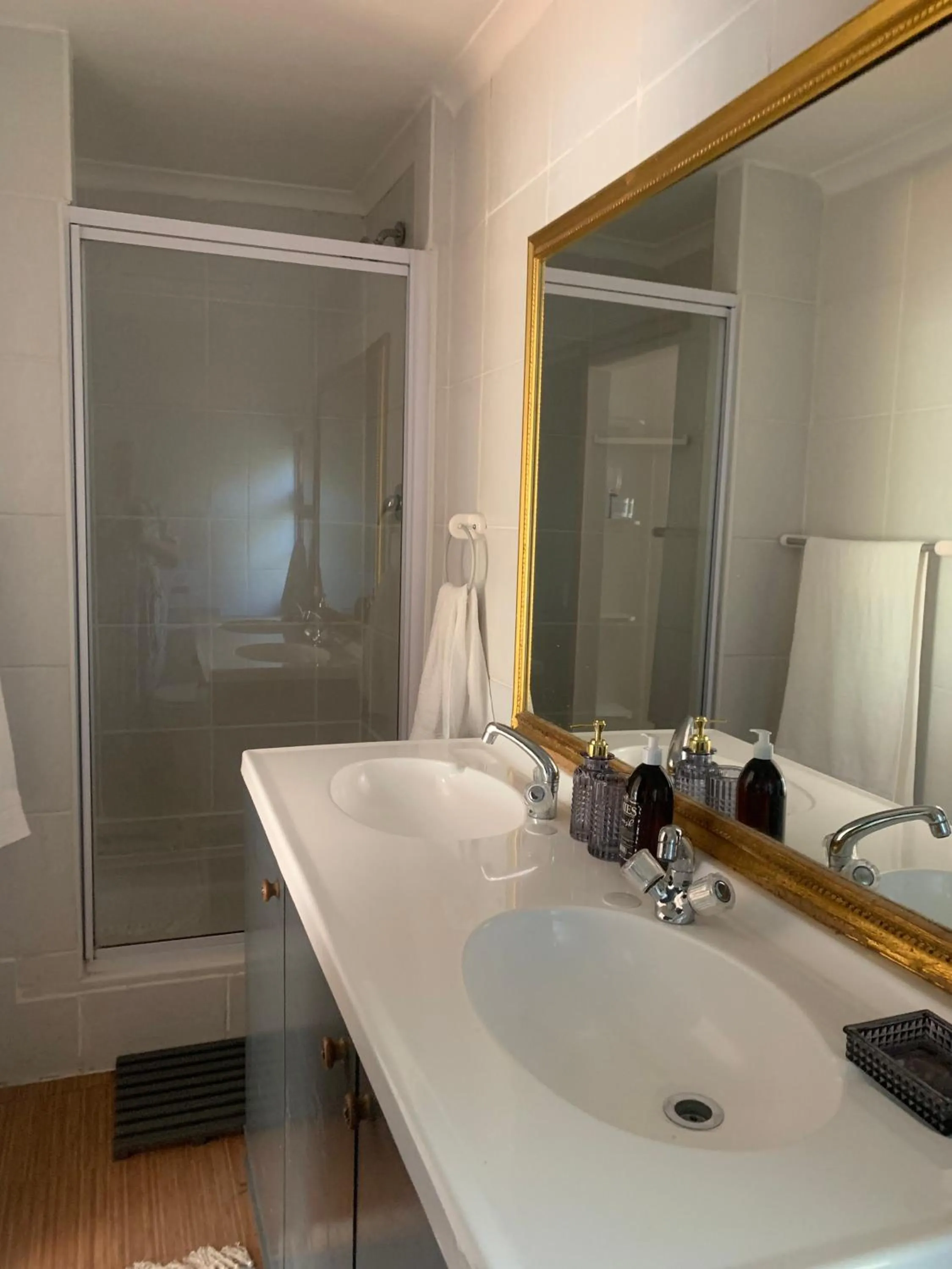 Bathroom in The Little Hideaway Guesthouse