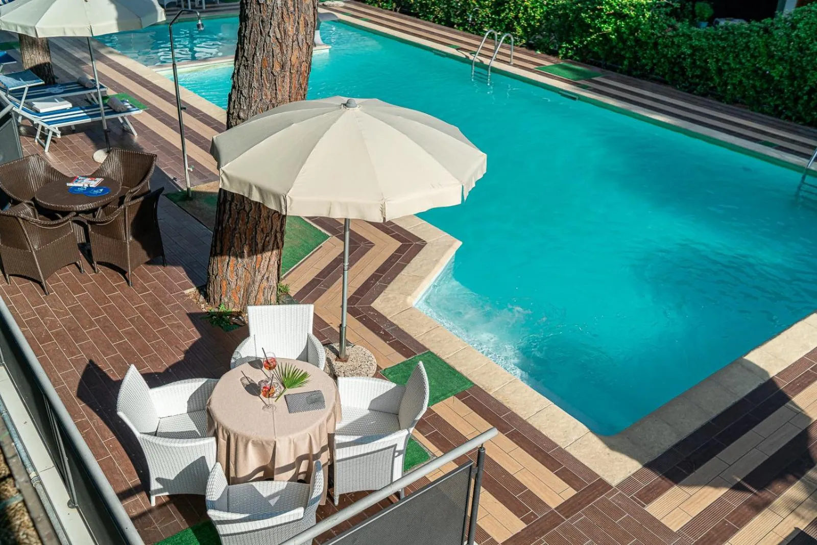 Patio in Hotel Martini