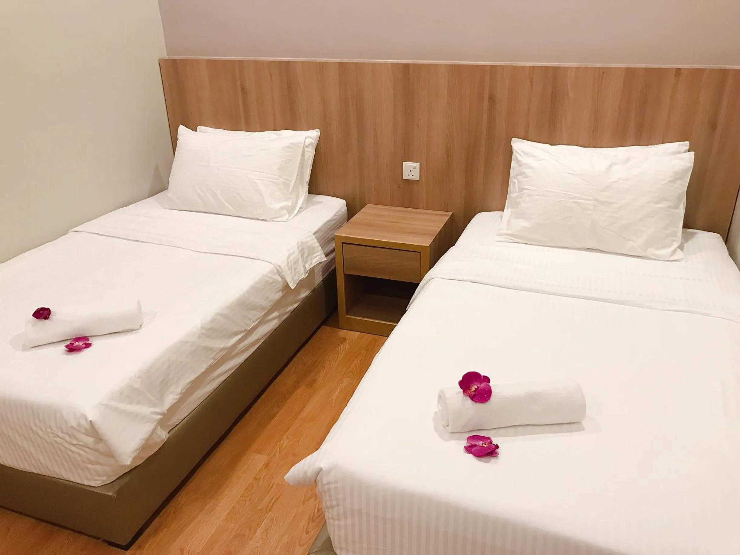 Bedroom, Bed in Imperial Grand Suite Apartment Kuching