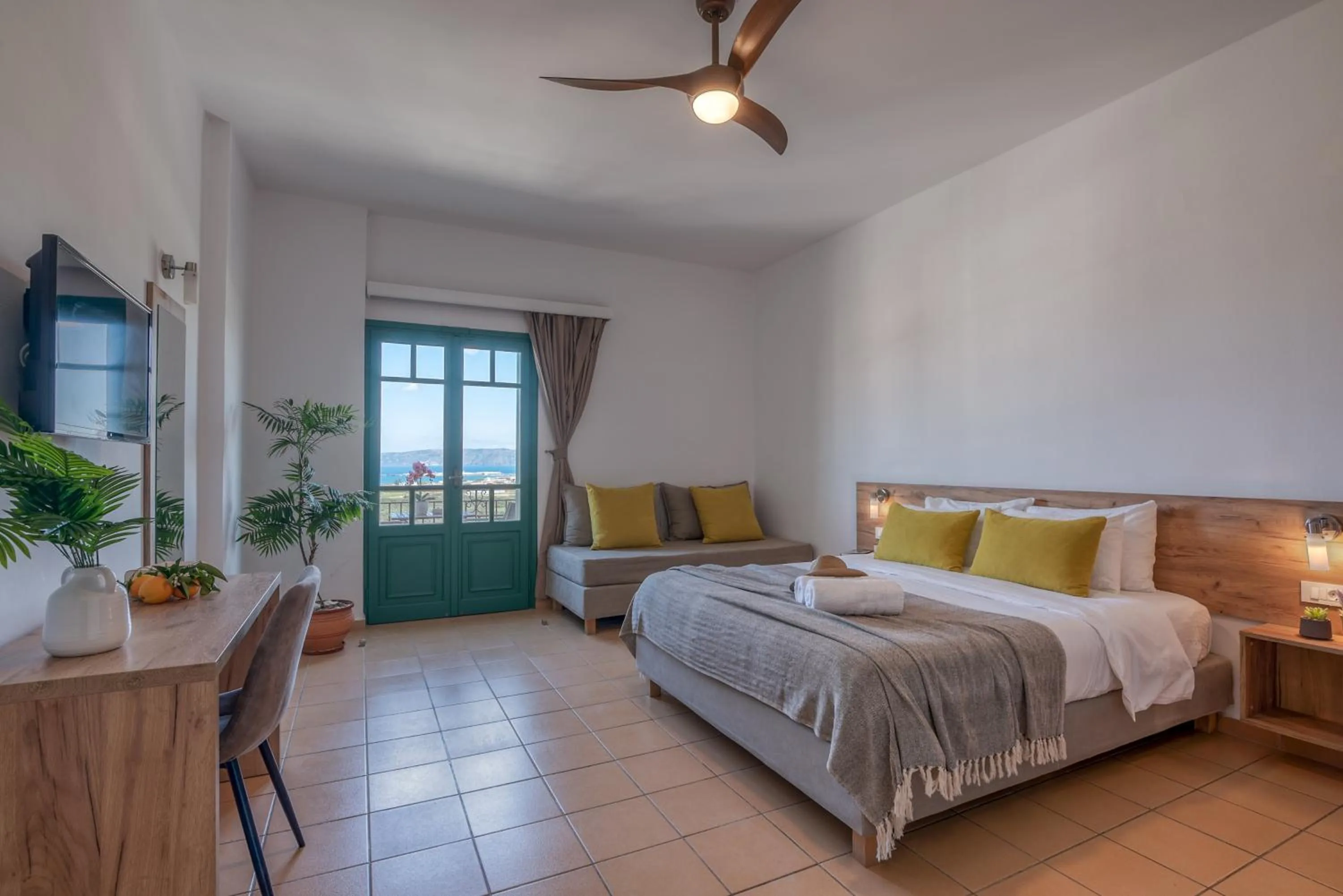 Bed in Kaliviani Traditional Hotel