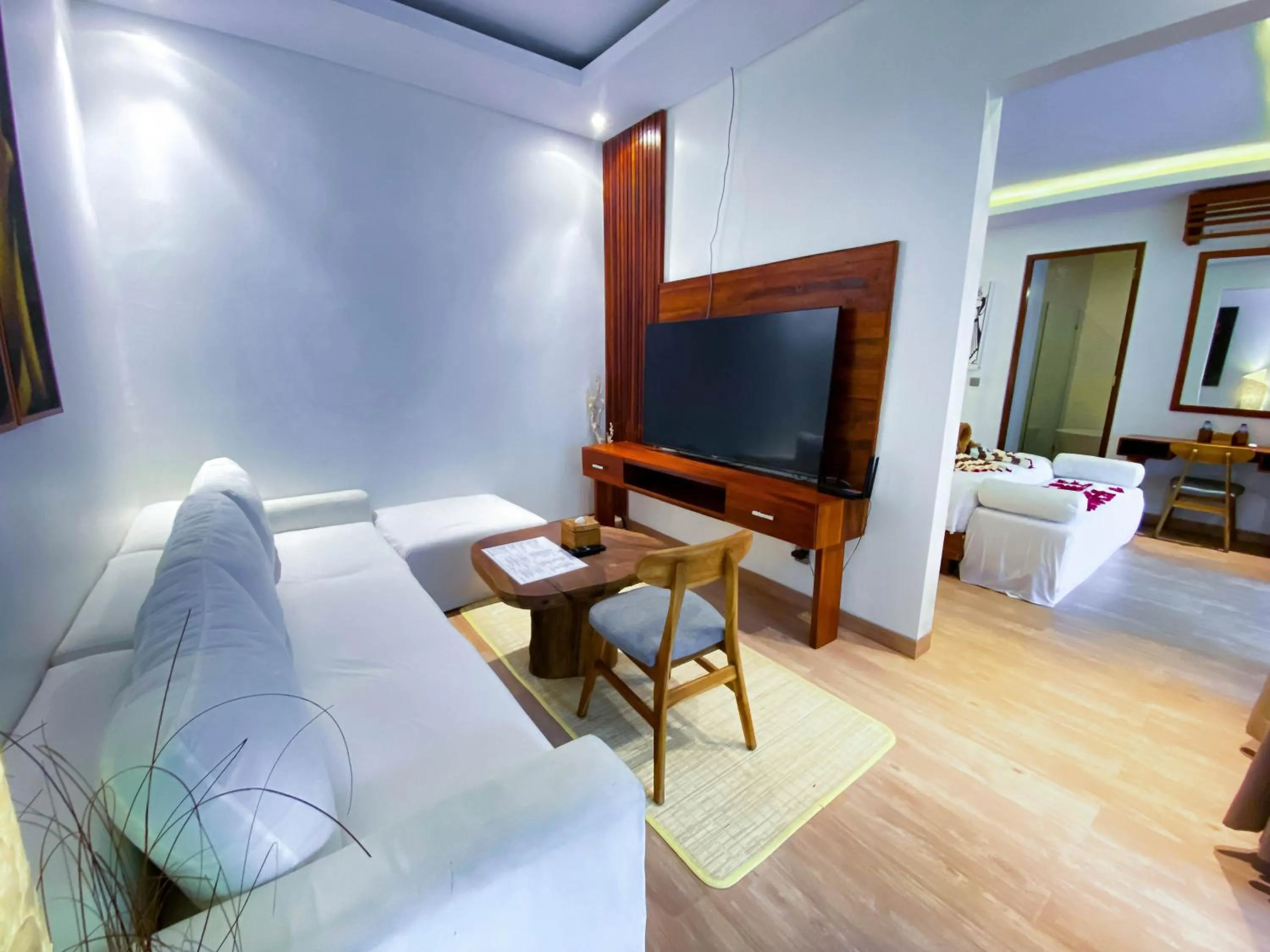 TV and multimedia, Bed in Jungle Haven Resort Central Ubud