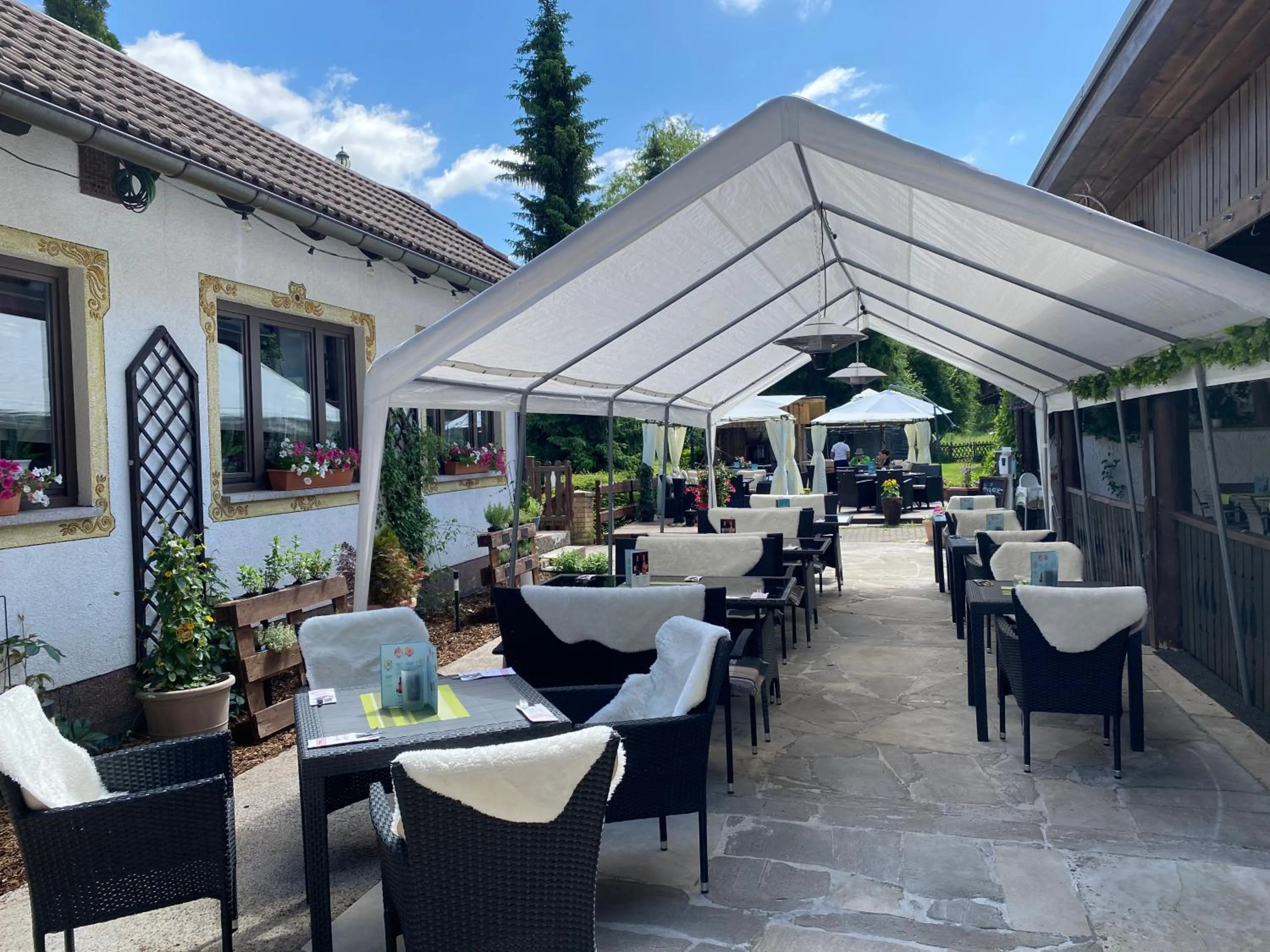 Patio in Hotel Jägerklause