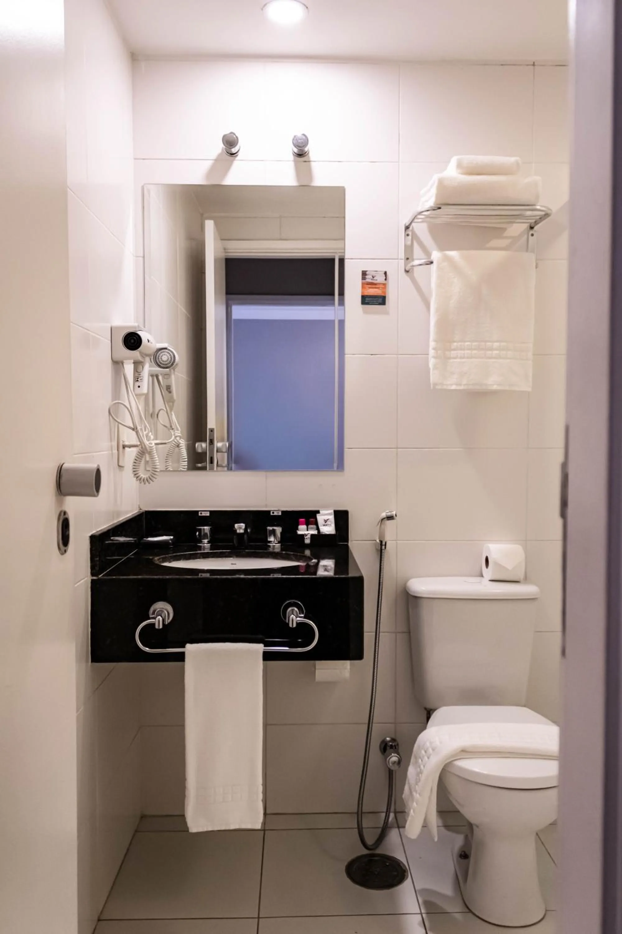 Bathroom in Matiz Manhattan