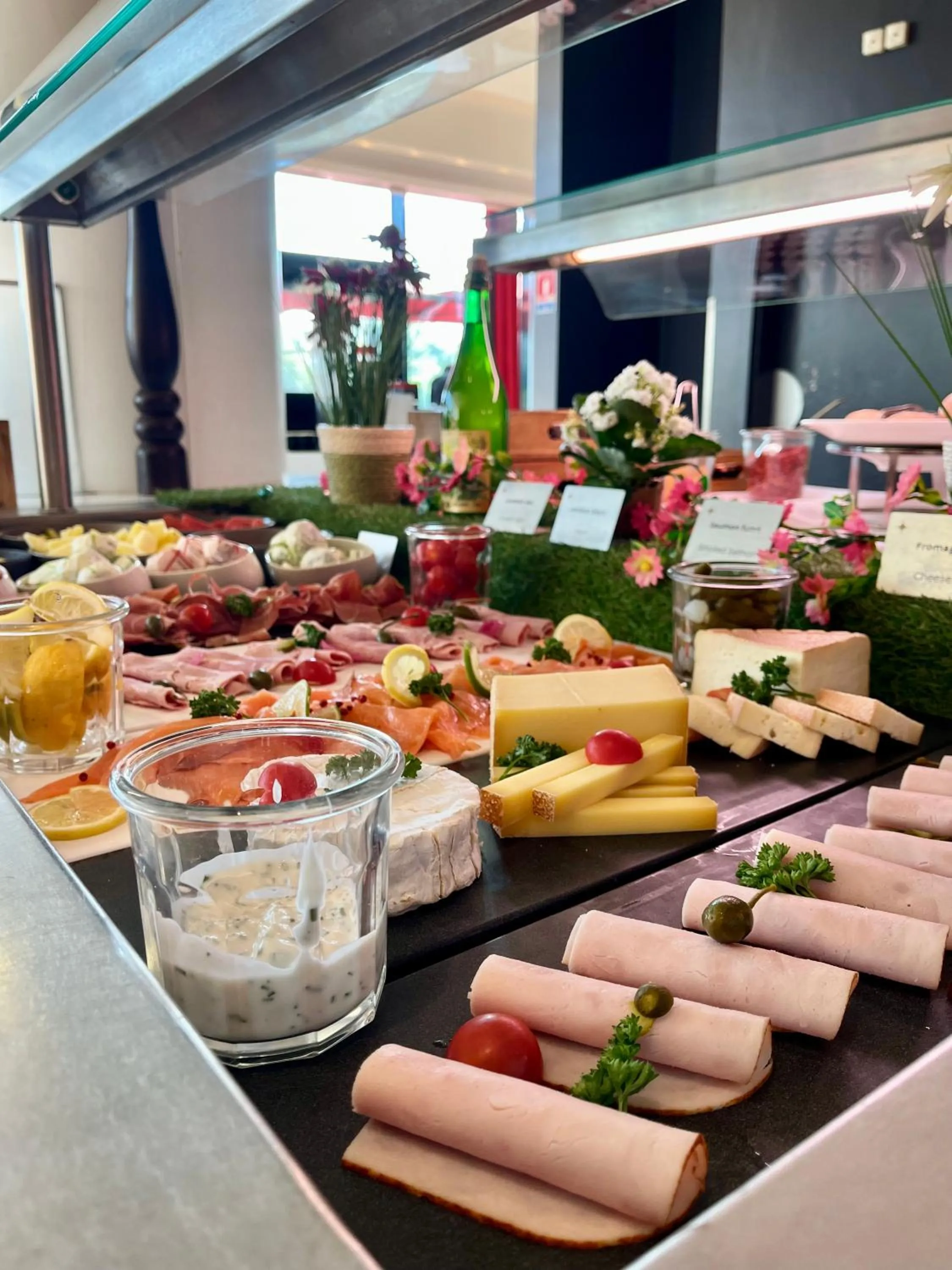 Breakfast in Hôtel Barrière Lille