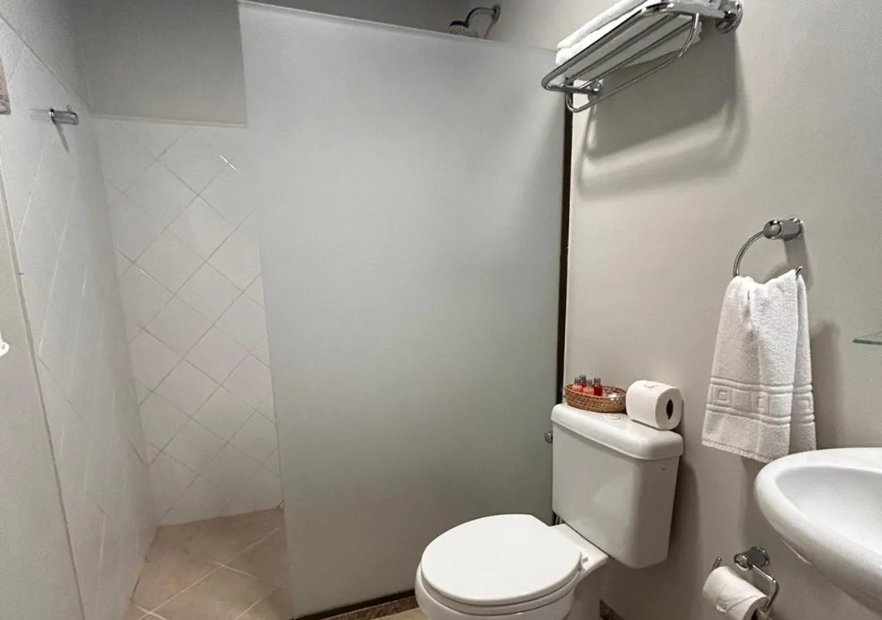 Bathroom in Bahiacafé Hotel