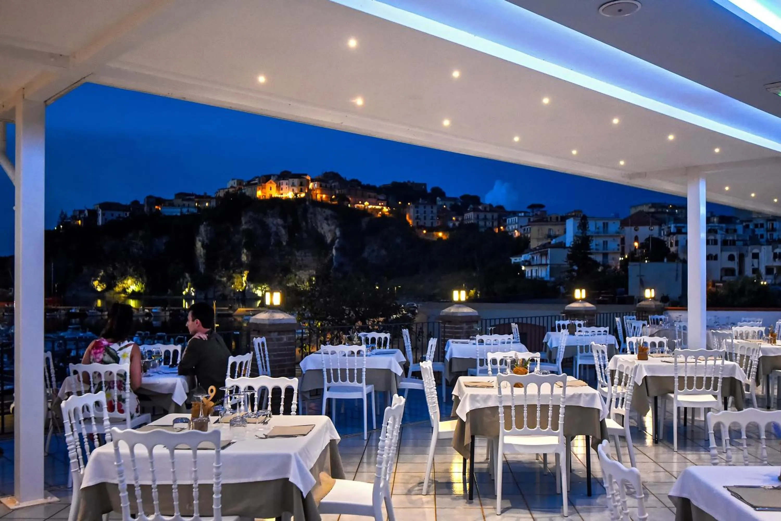 Restaurant/places to eat in La Sciabica