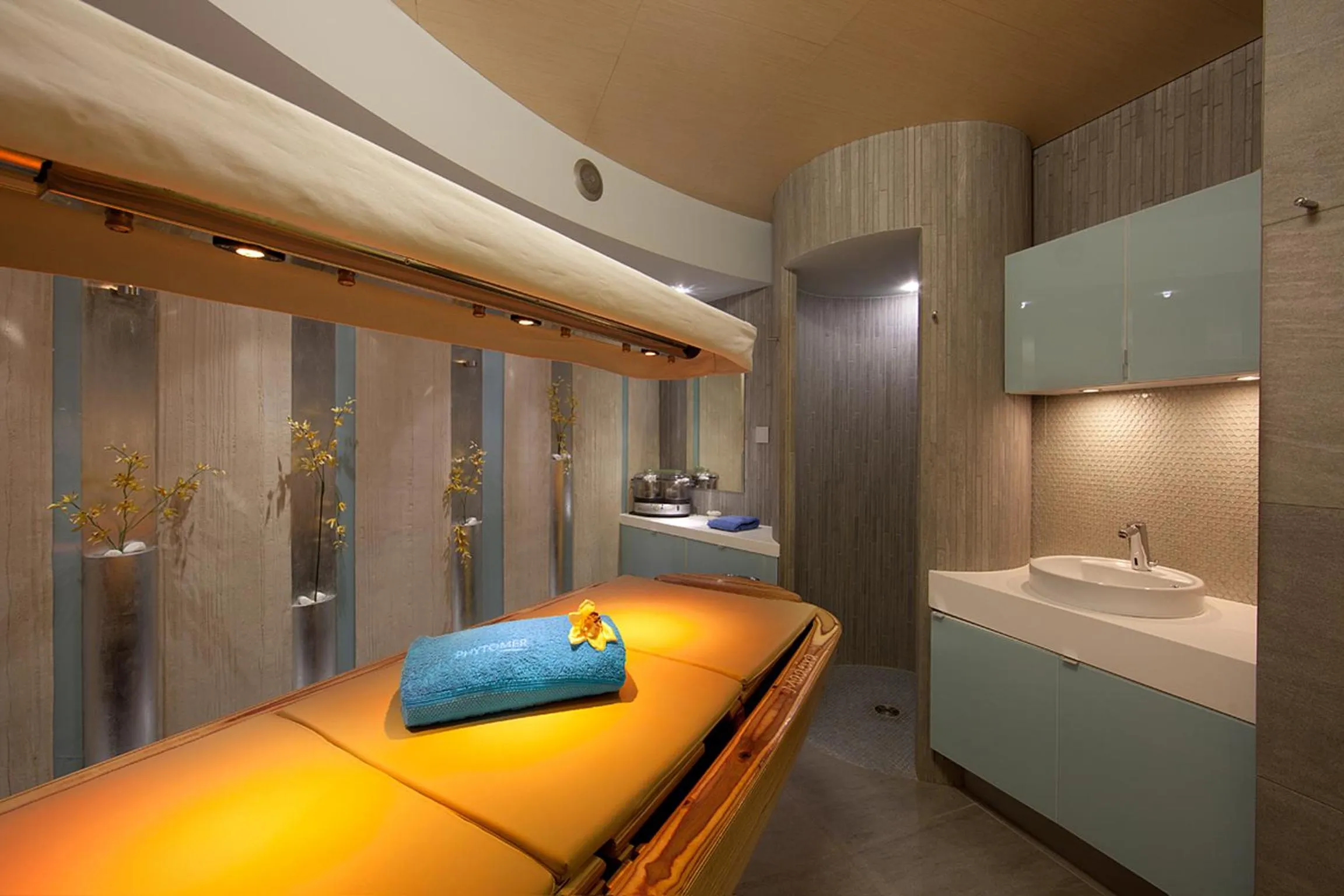 Spa and wellness centre/facilities, Bed in Niebieski Art Hotel & Spa