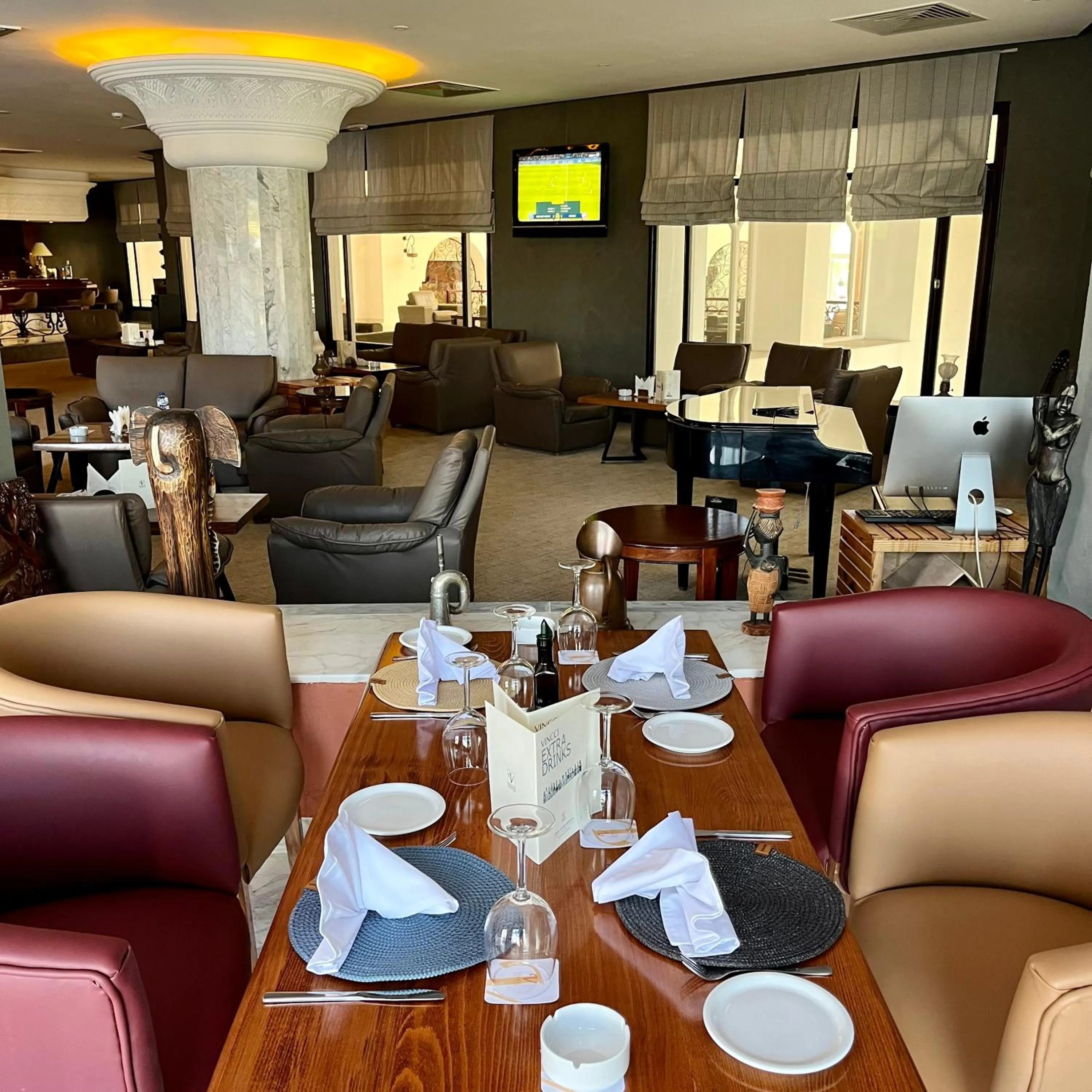 Restaurant/places to eat in Vincci Marillia