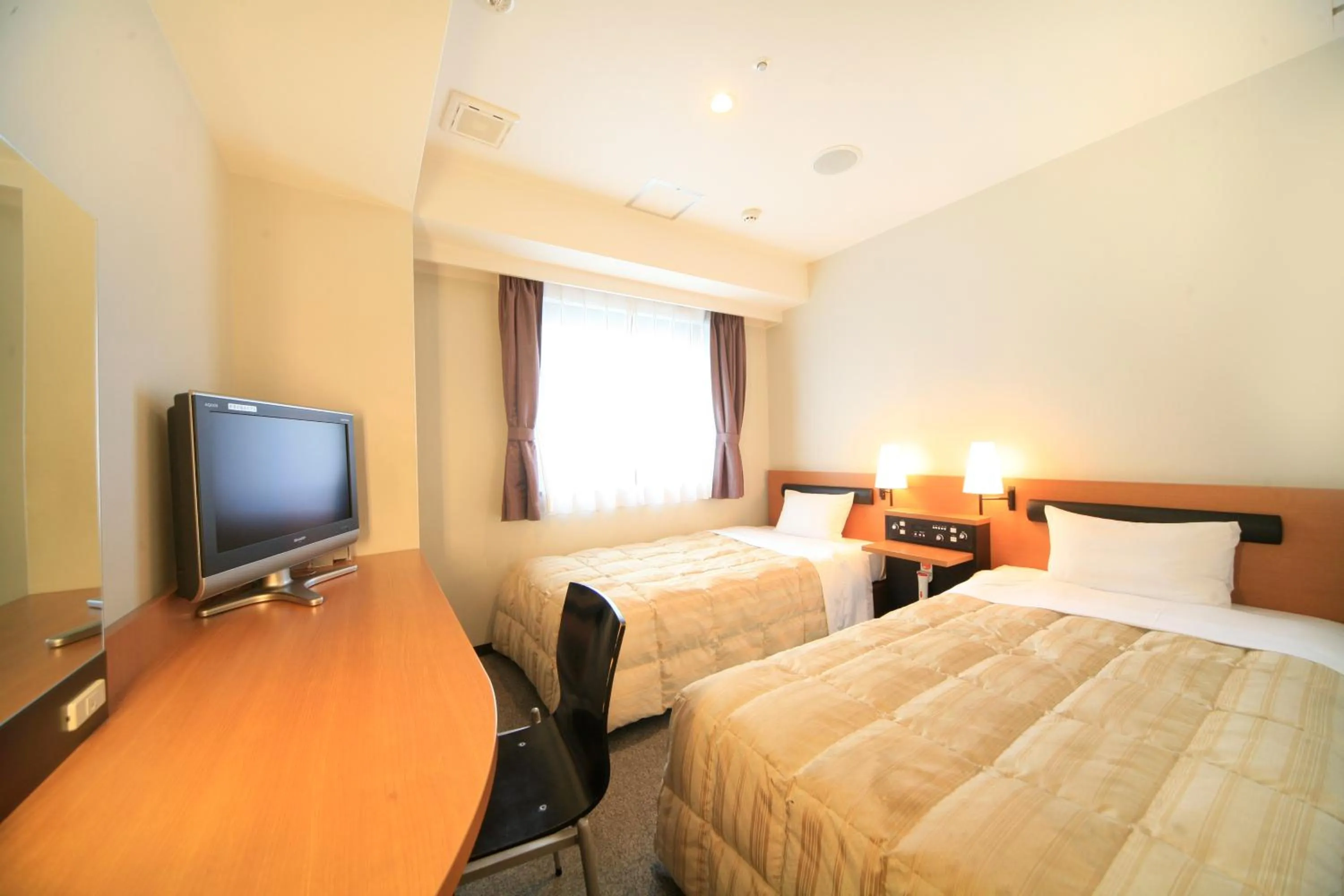 Photo of the whole room, TV/Entertainment Center in Via Inn Hiroshima Kanayamacho