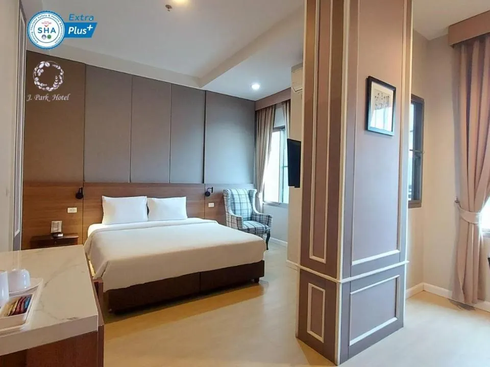 Bed in J Park Hotel - SHA Extra Plus
