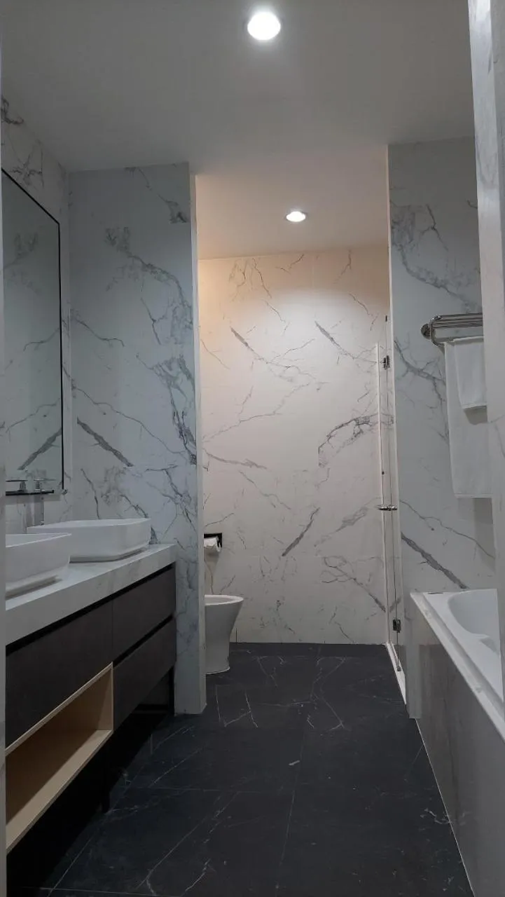 Bathroom in J Park Hotel - SHA Extra Plus