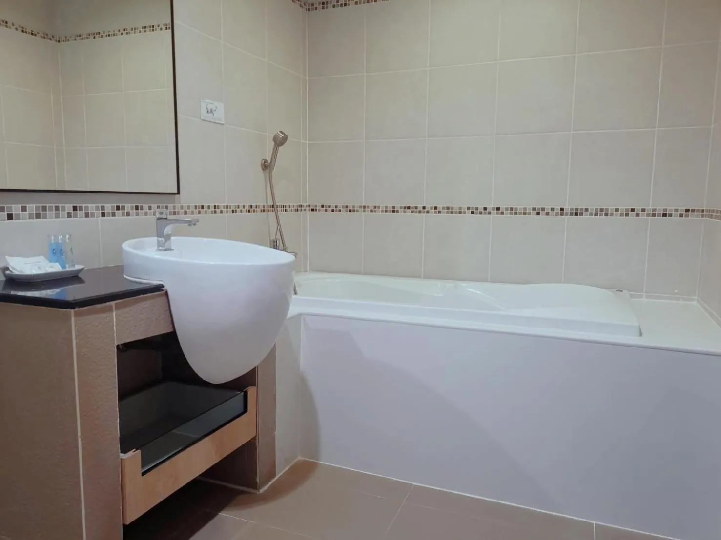 Bathroom in J Park Hotel - SHA Extra Plus