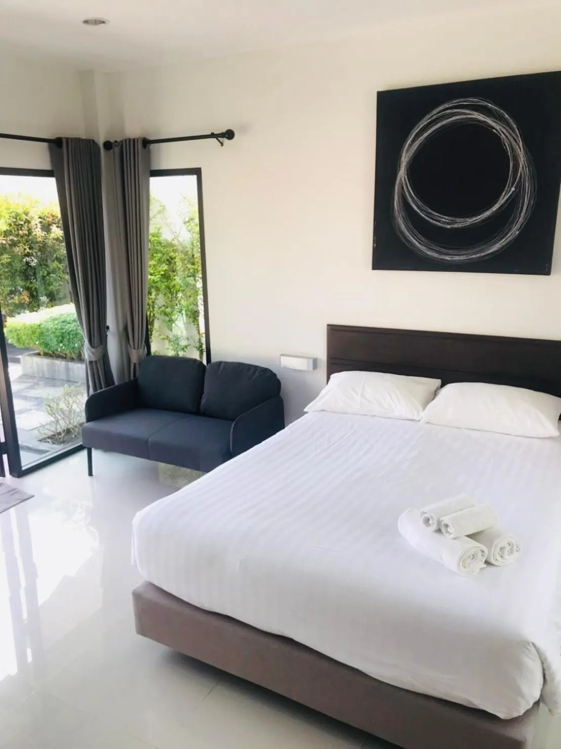 Bedroom, Bed in Limelight Village