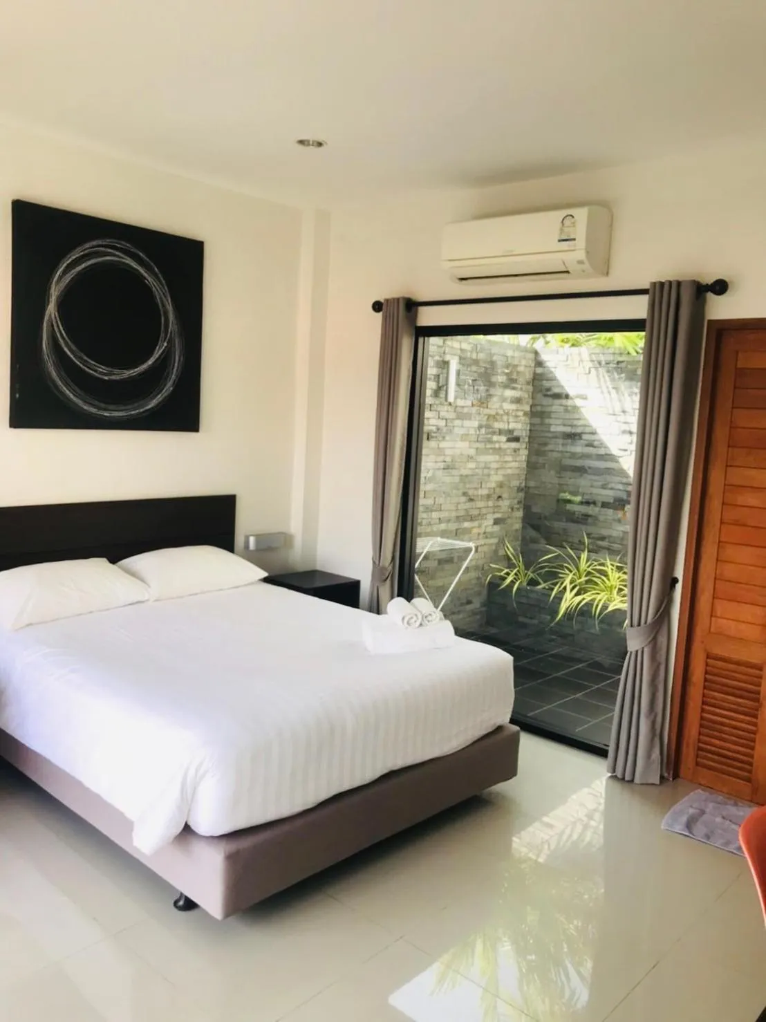 Bedroom, Bed in Limelight Village