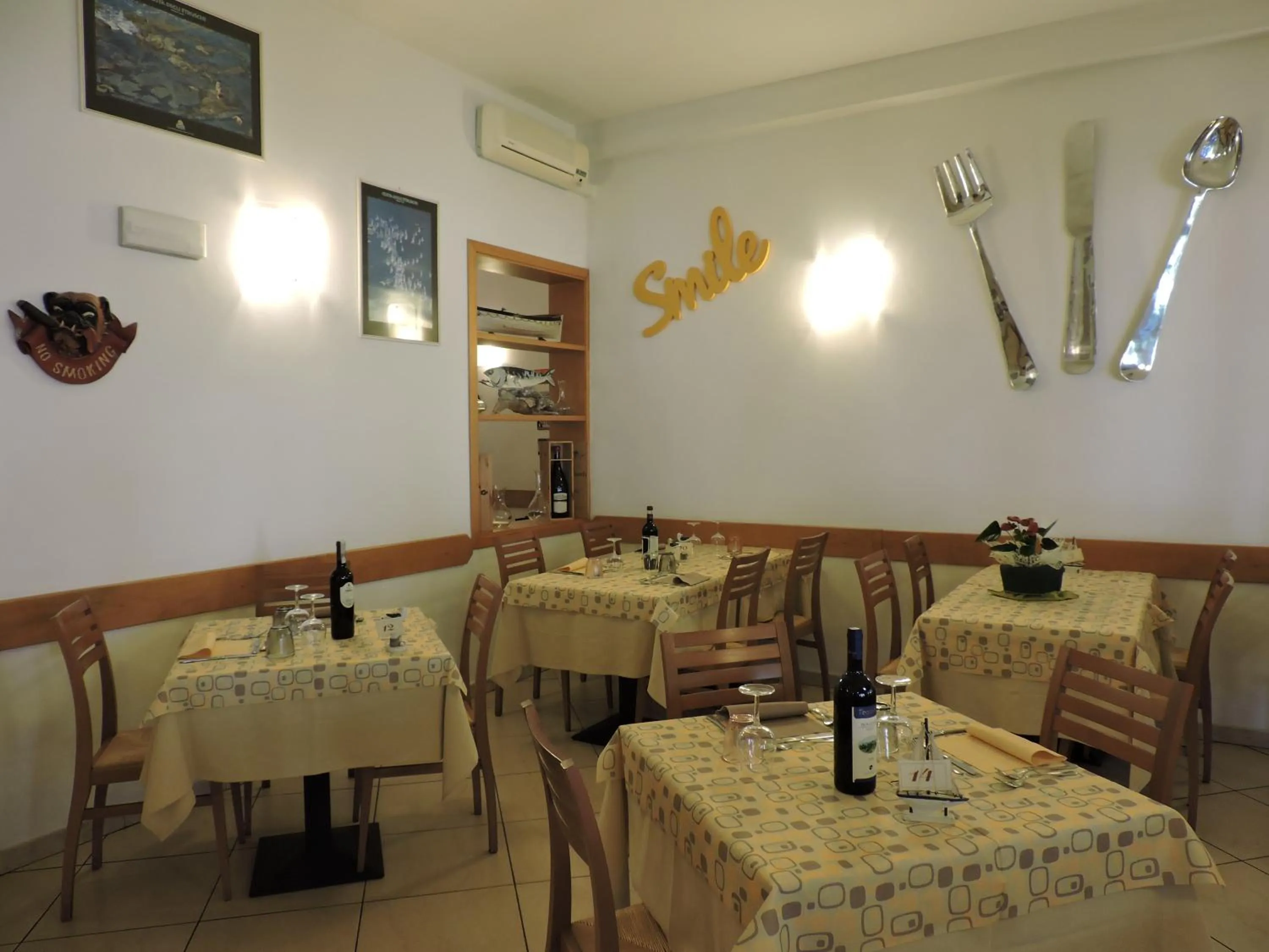 Restaurant/places to eat in Hotel Il Pino