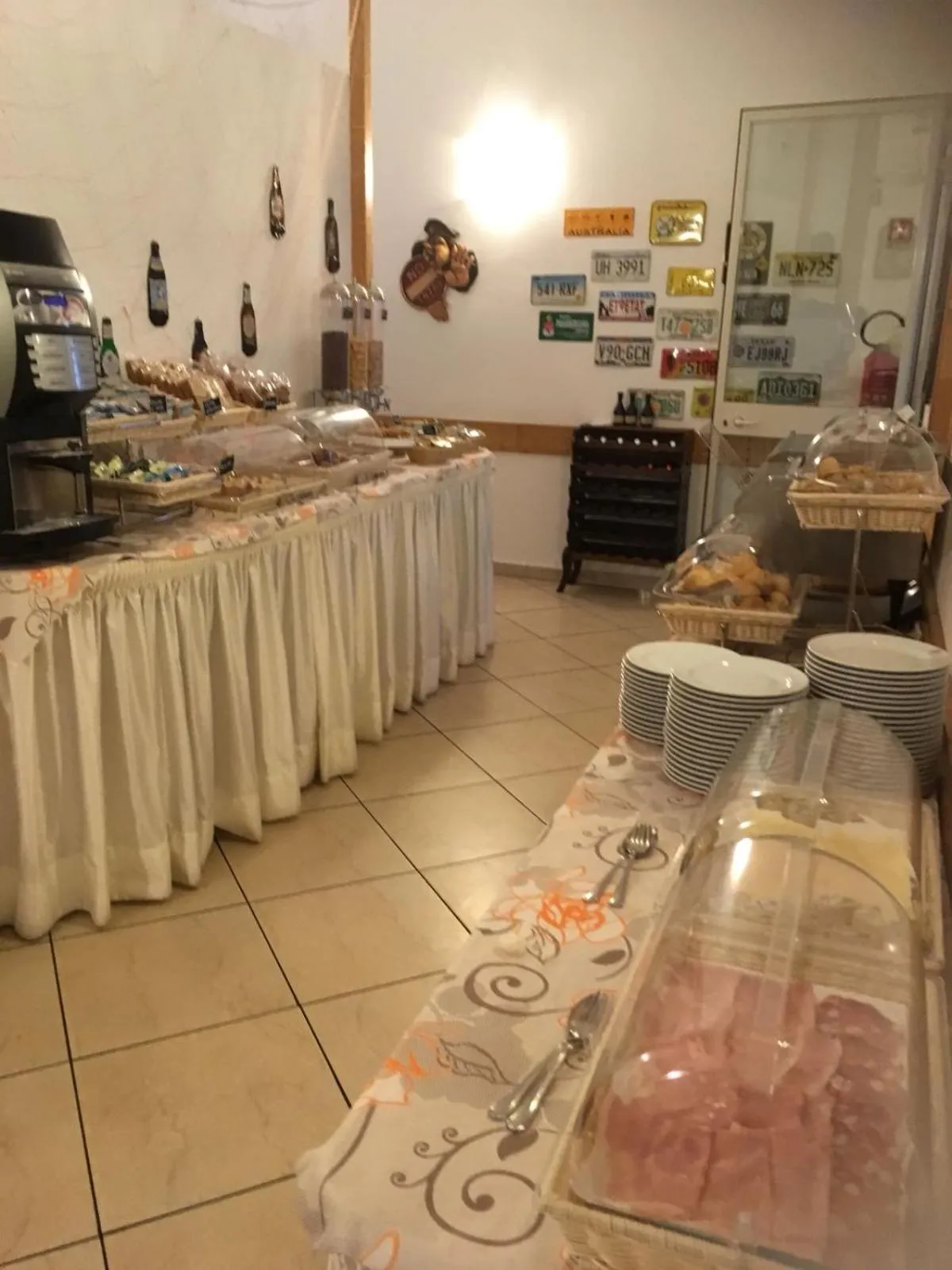 Breakfast in Hotel Il Pino