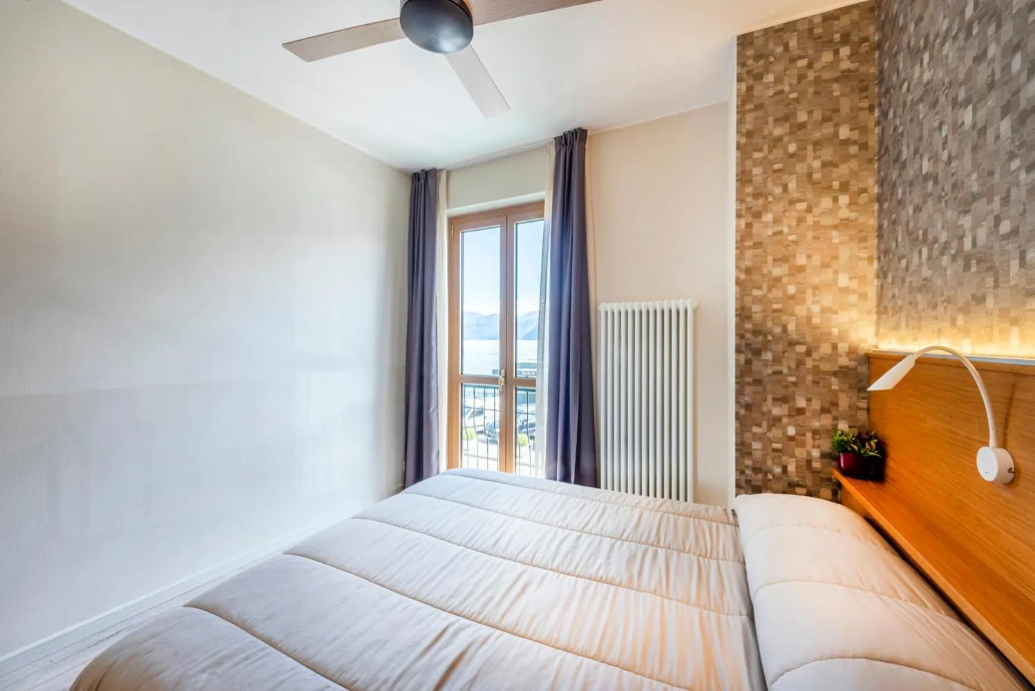 Bed in Hotel Argegno