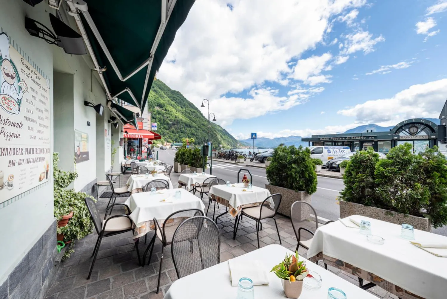 Balcony/Terrace in Hotel Argegno
