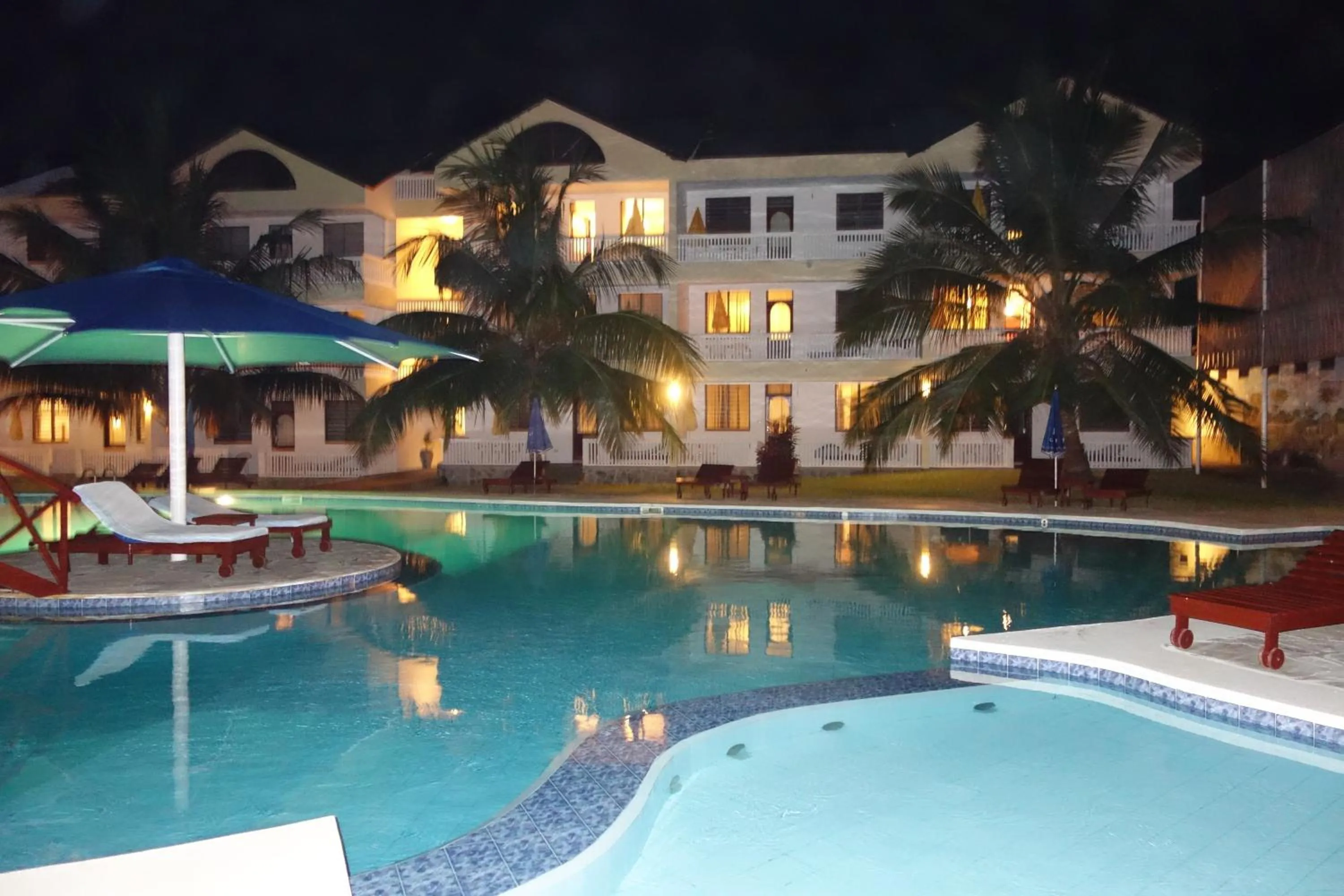 Pool view in Morning Star Diani