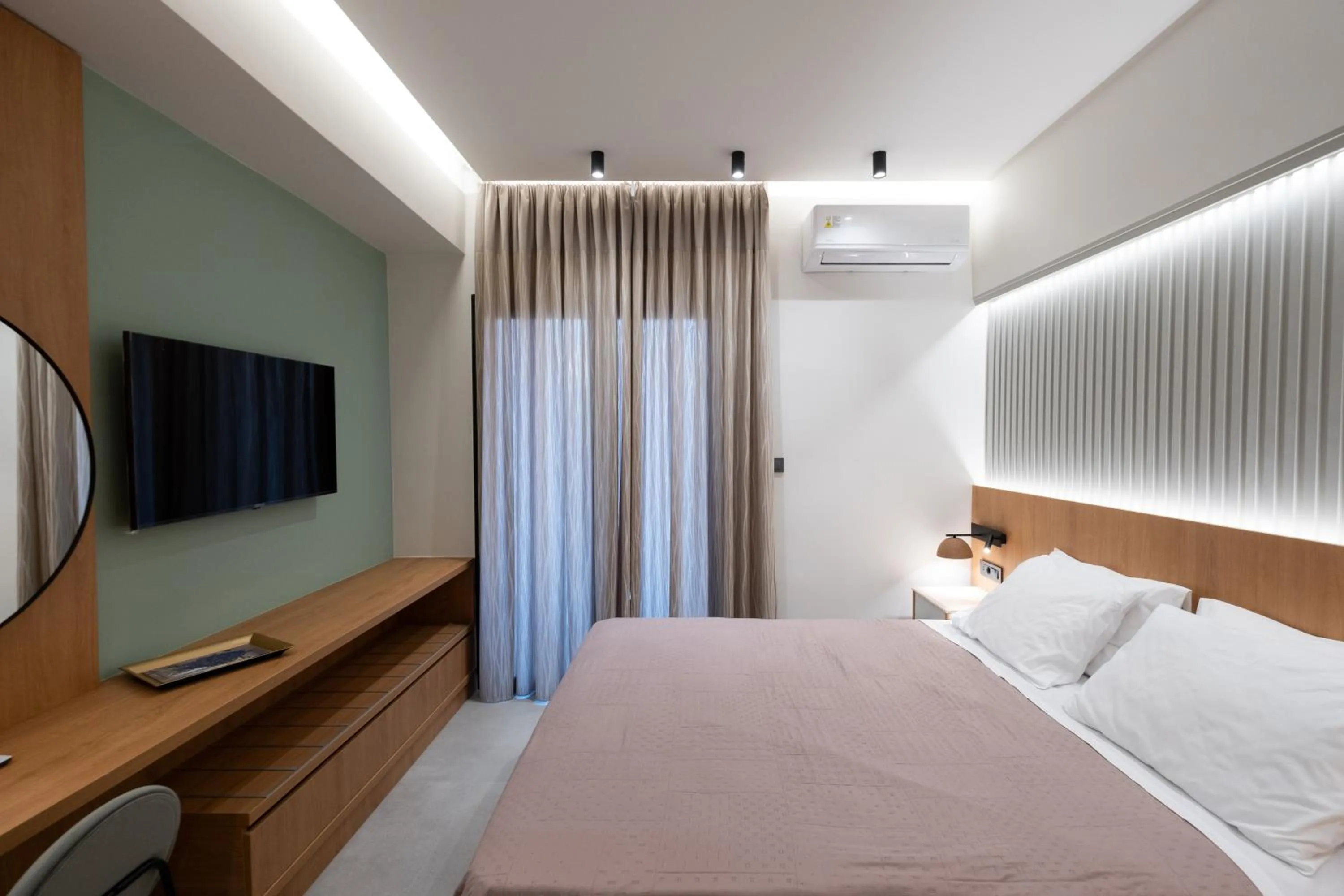 Bed in Arocaria Apartments