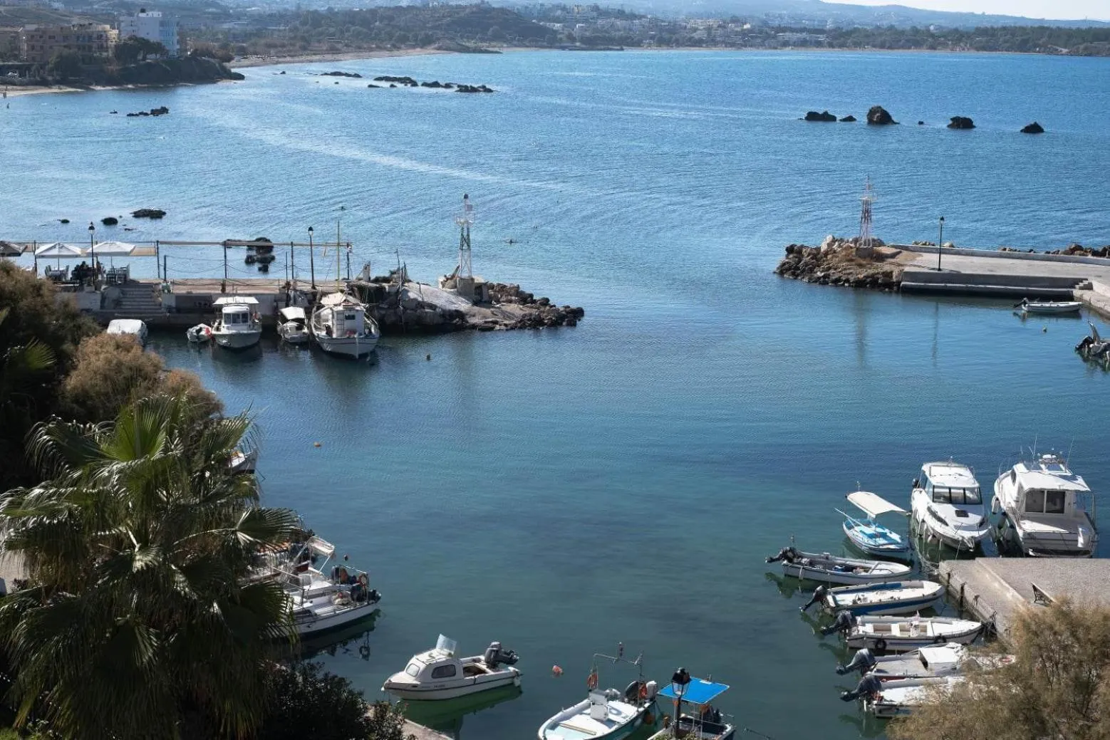 Sea view in Arocaria Apartments