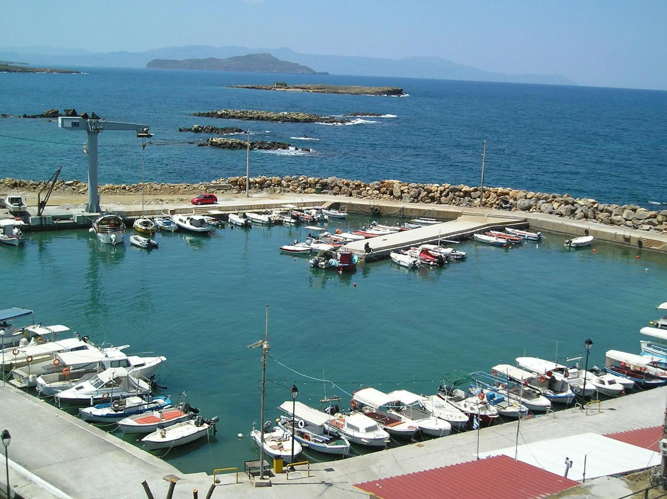 Day in Arocaria Apartments