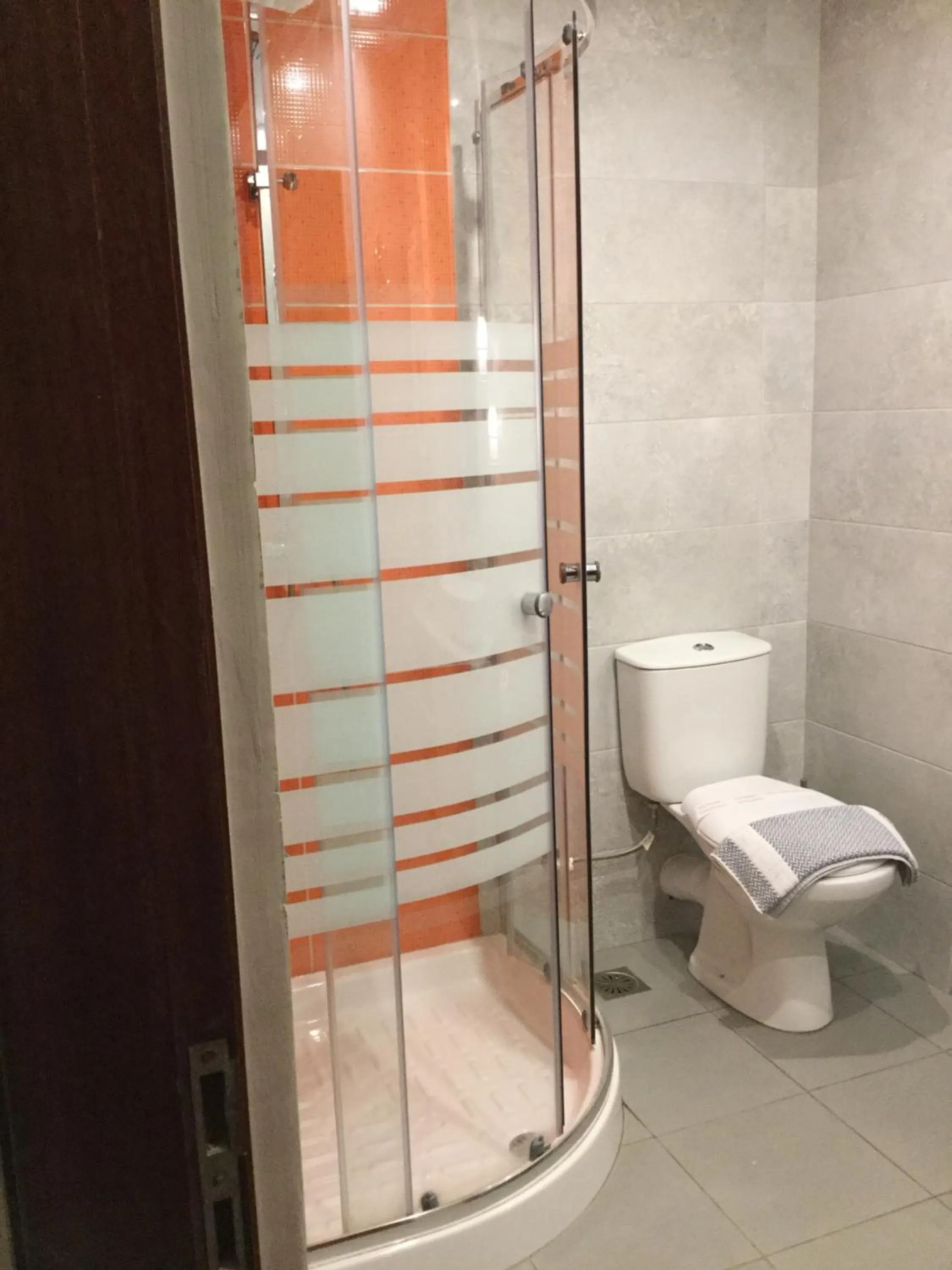 Bathroom in Arocaria Apartments
