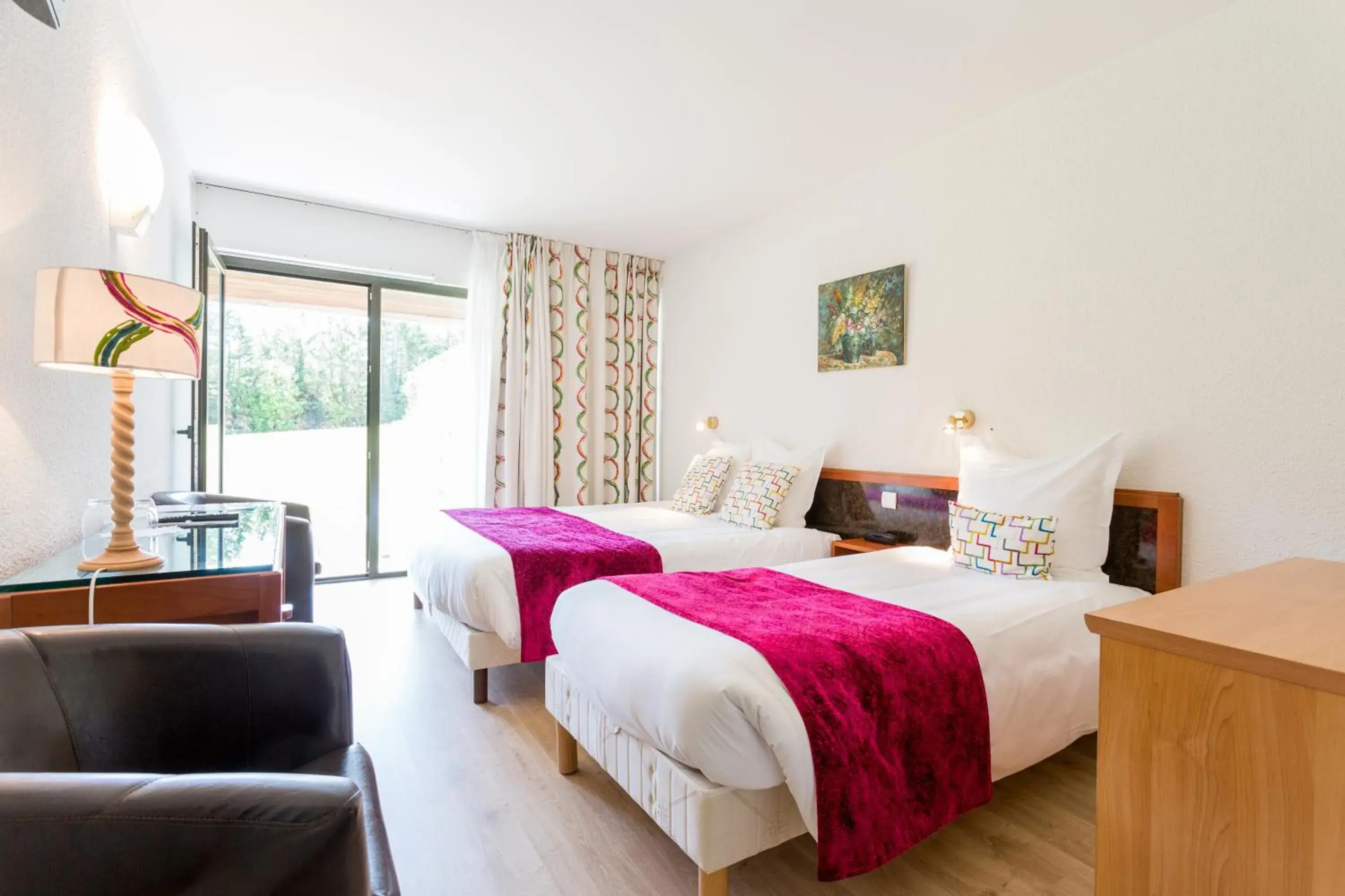 Superior Twin Room in Hôtel Restaurant du Château Superior Twin Room in Hôtel Restaurant du Château