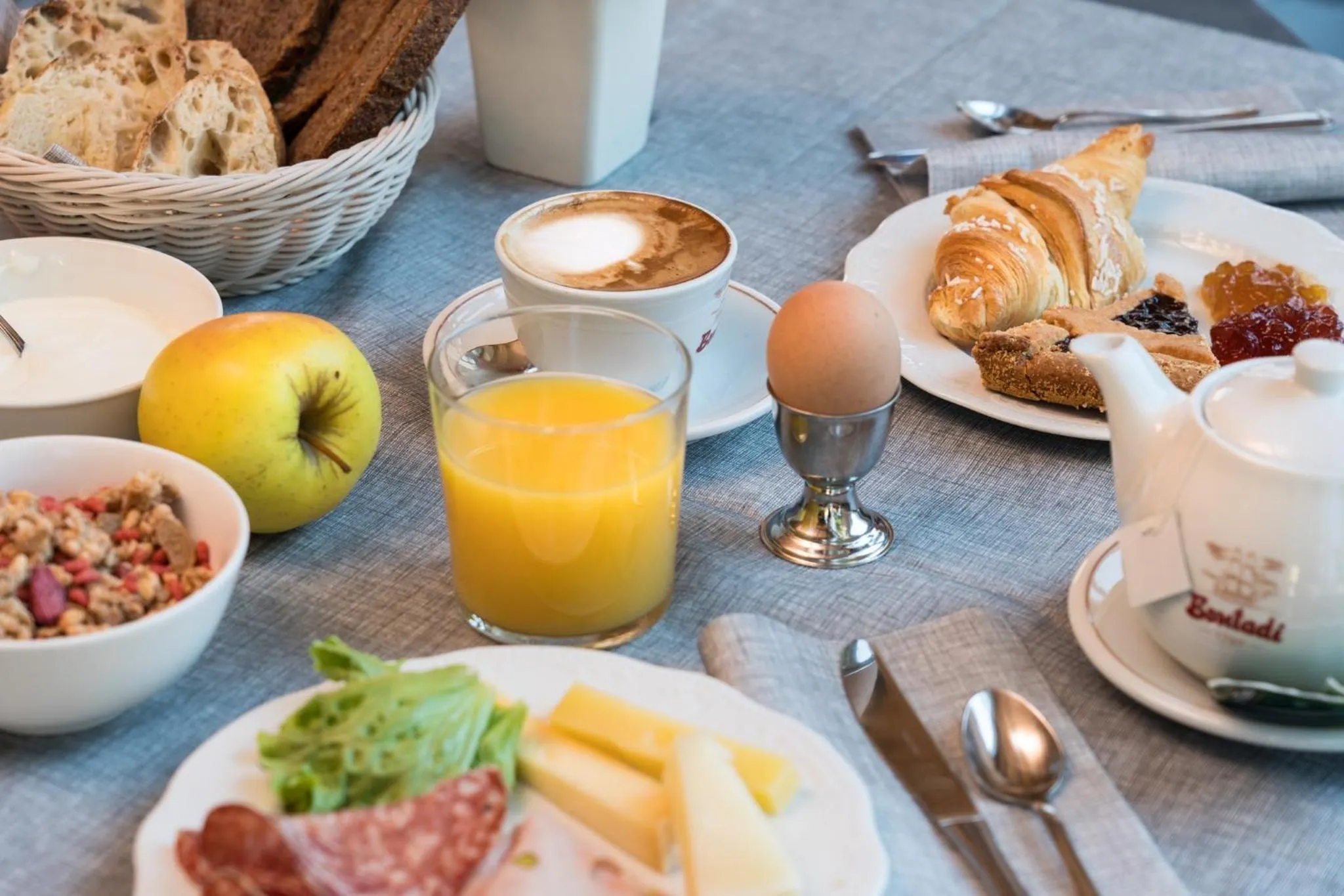 Breakfast in Hotel Martinelli