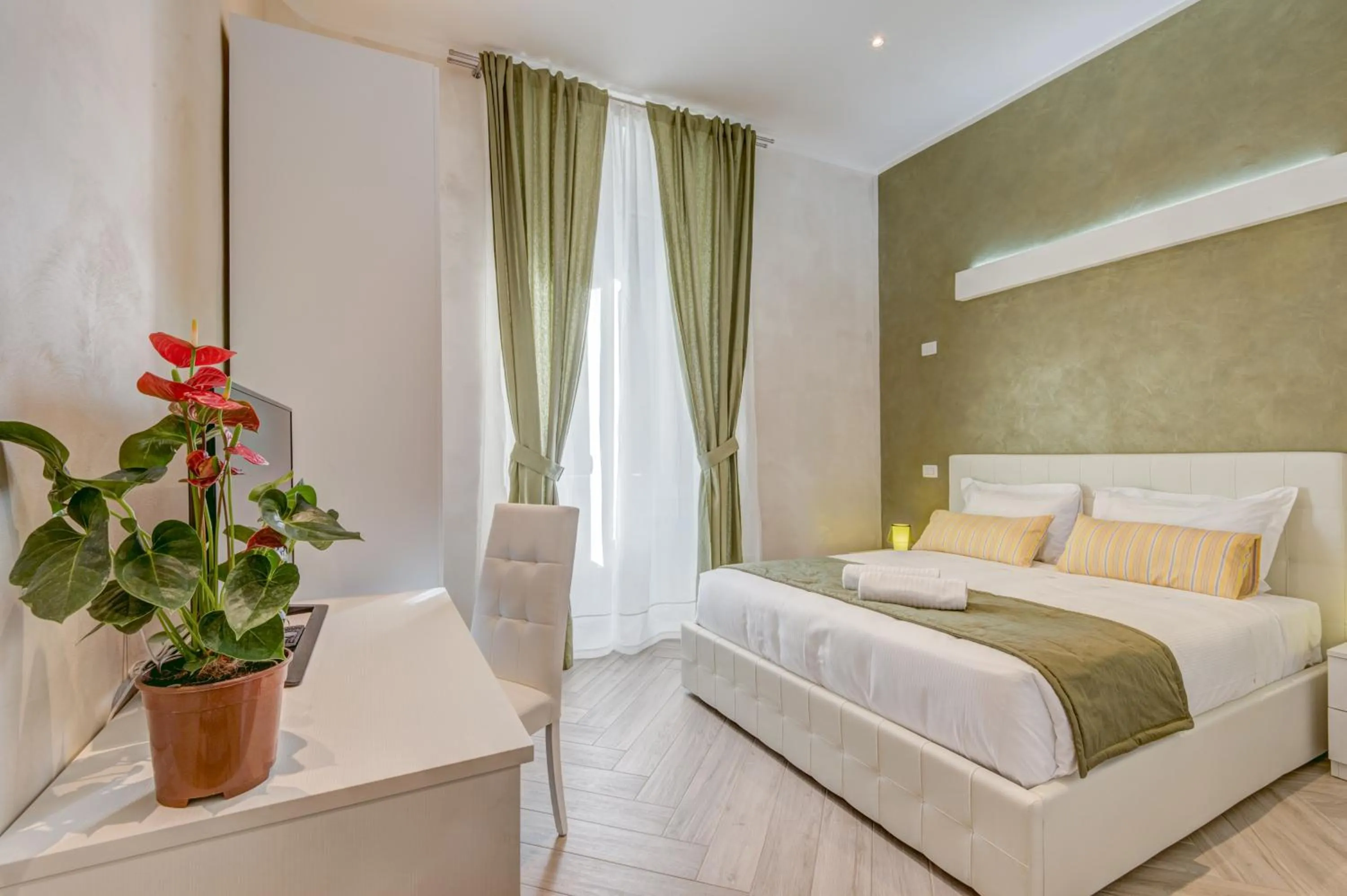 Photo of the whole room, Bed in Penta Luxury House