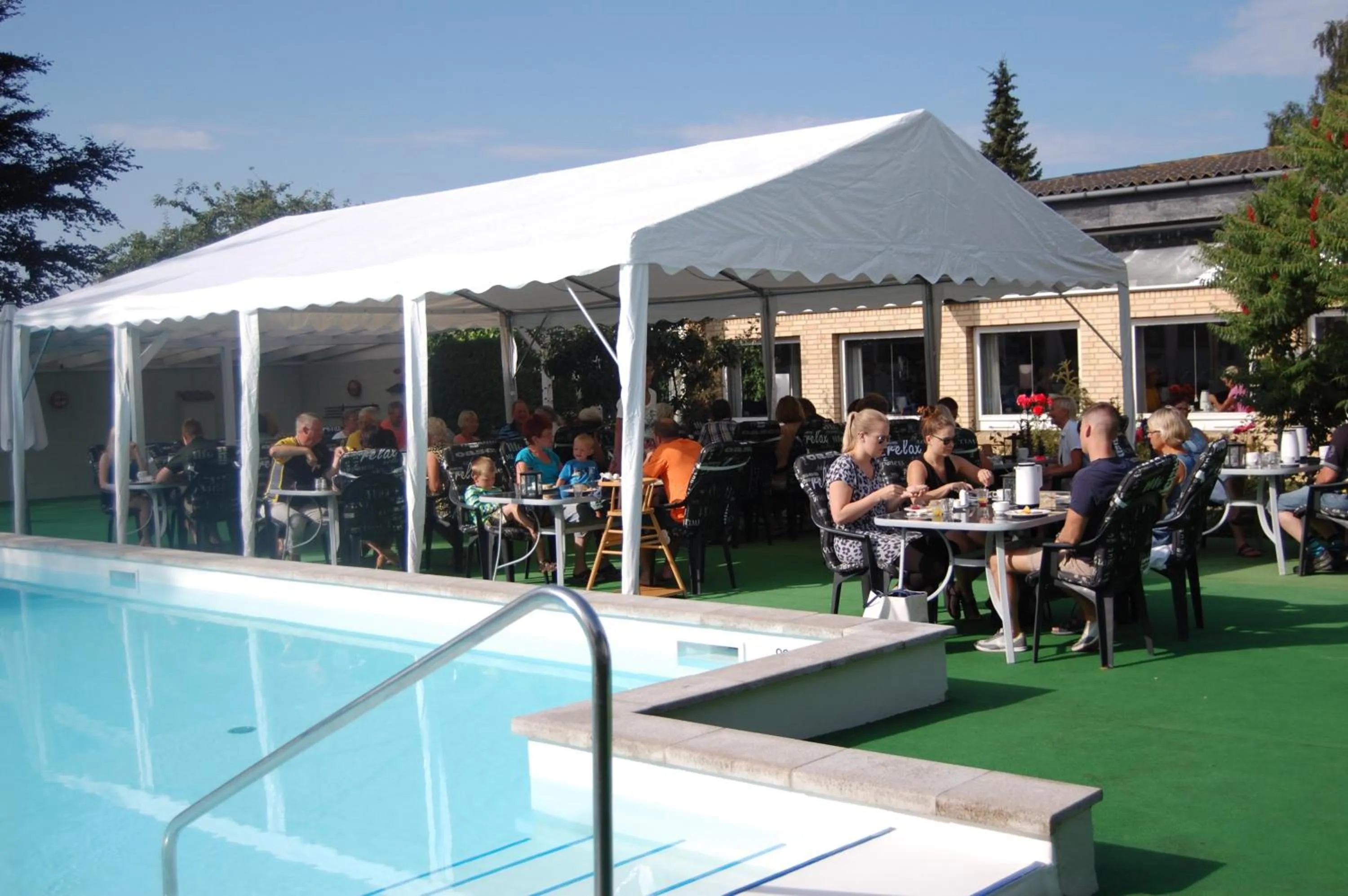 Swimming pool in Hotel Balka Strand