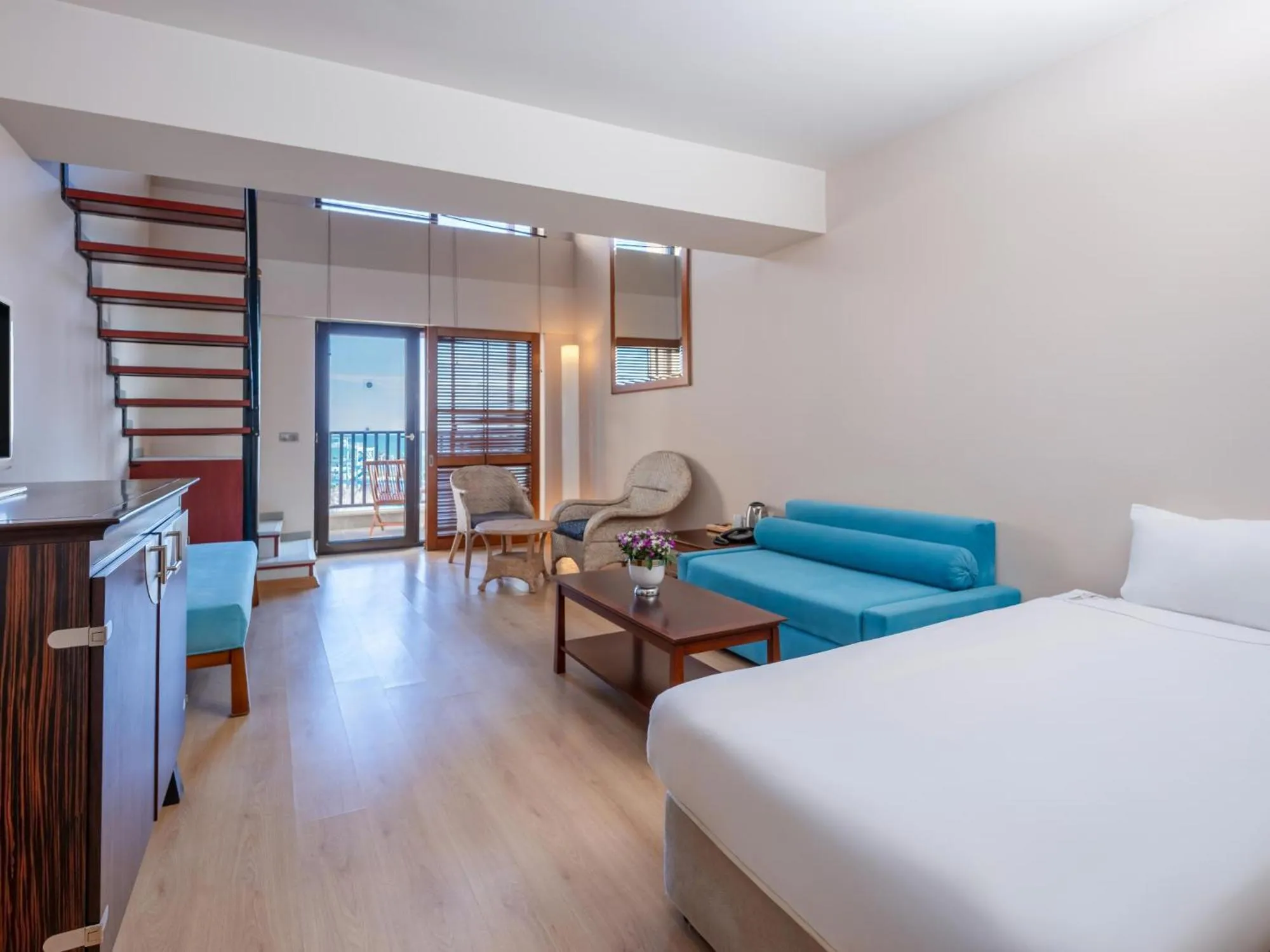 Photo of the whole room, Bed in Asteria Family Resort Belek