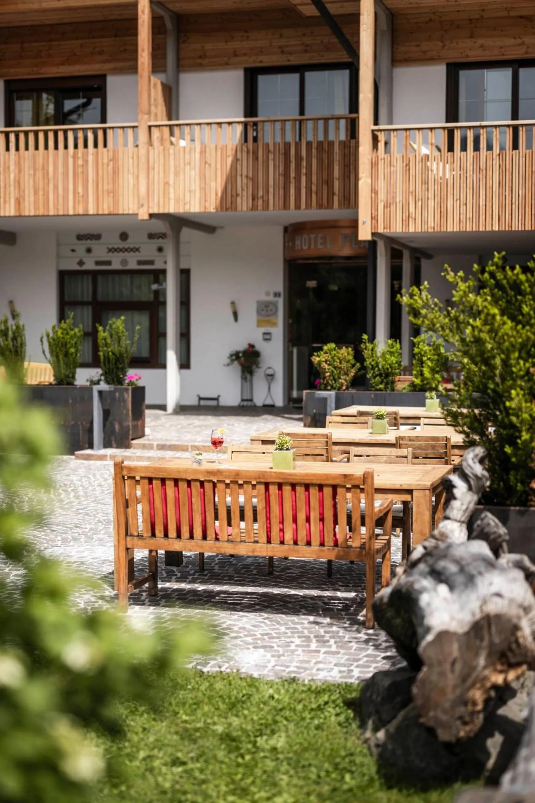 Property building in Seiser Alm Plaza