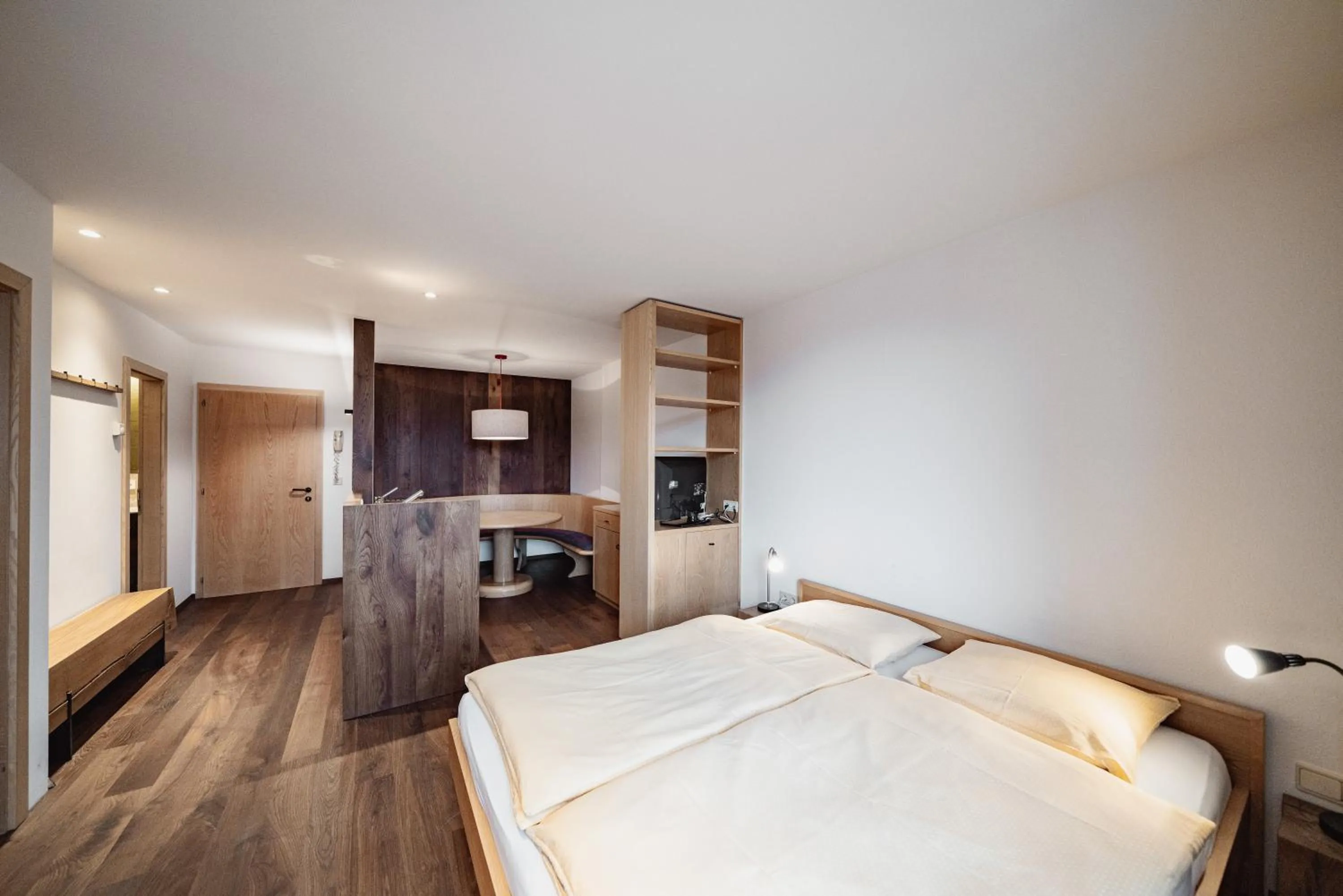 Photo of the whole room, Bed in Seiser Alm Plaza