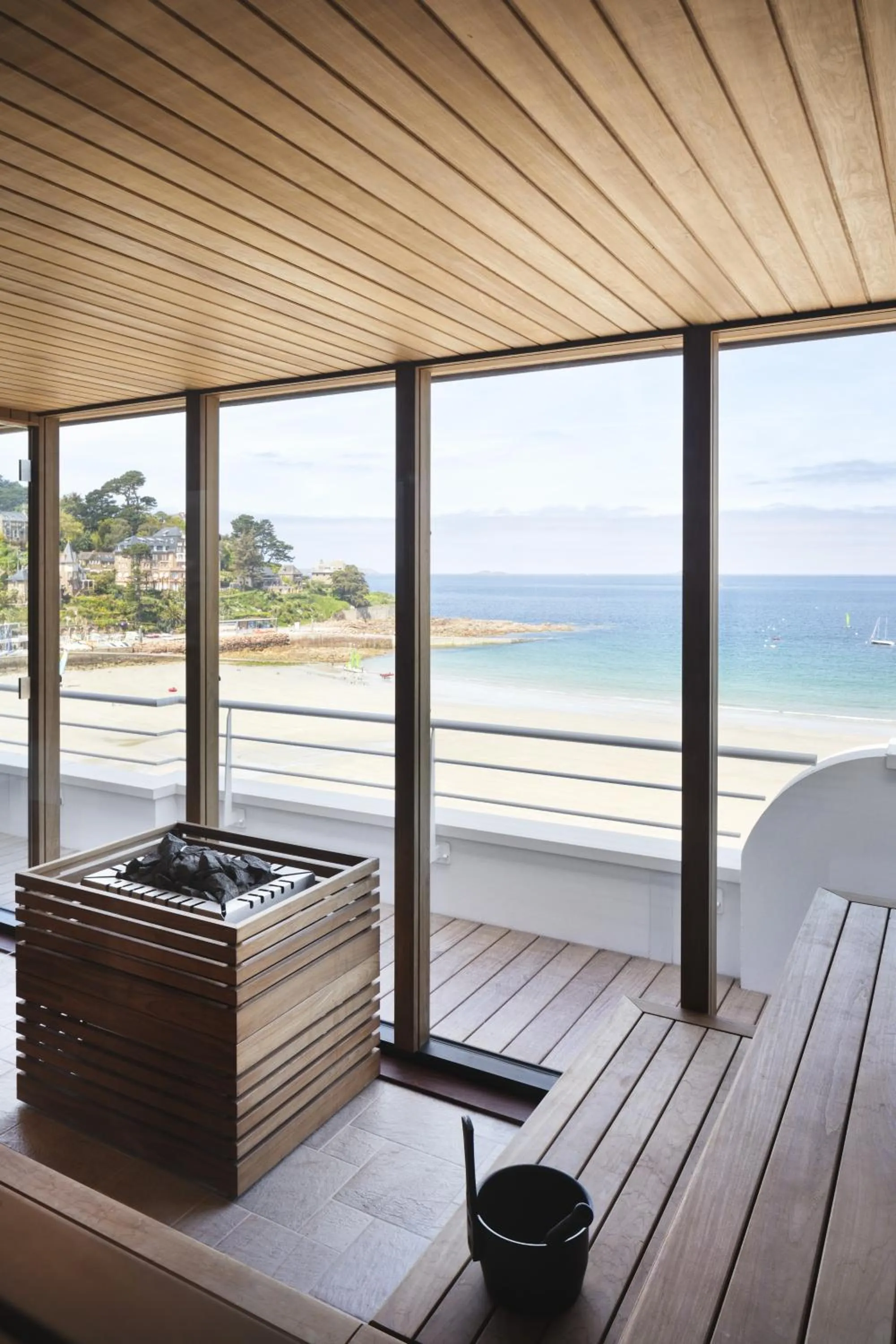 Sauna in Grand Hôtel Perros-Guirec