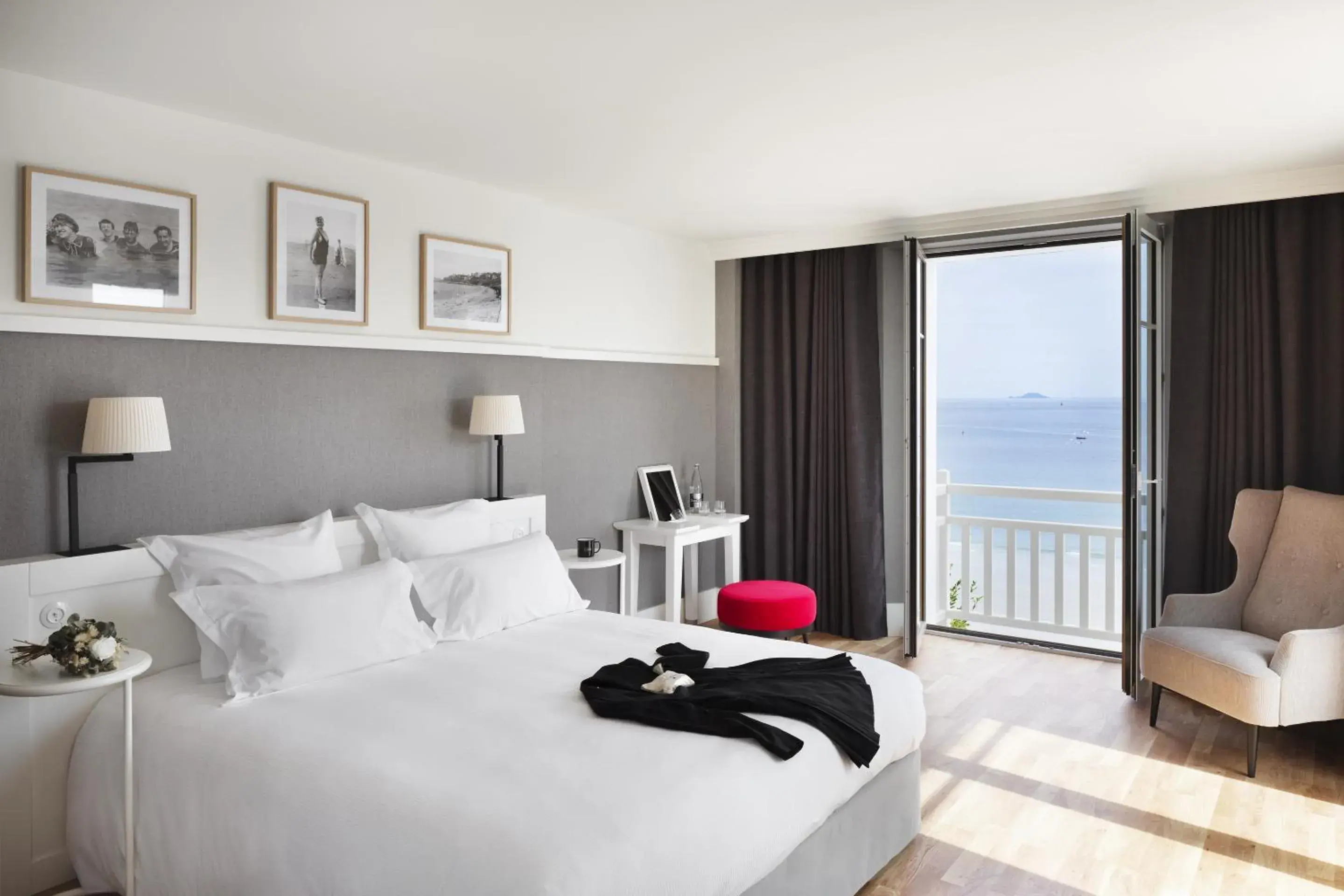 Family Room with Sea View in Grand Hôtel Perros-Guirec Family Room with Sea View in Grand Hôtel Perros-Guirec