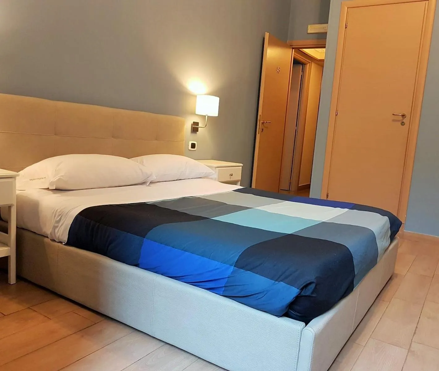 Photo of the whole room, Bed in Hotel Meublè Santa Chiara Suite