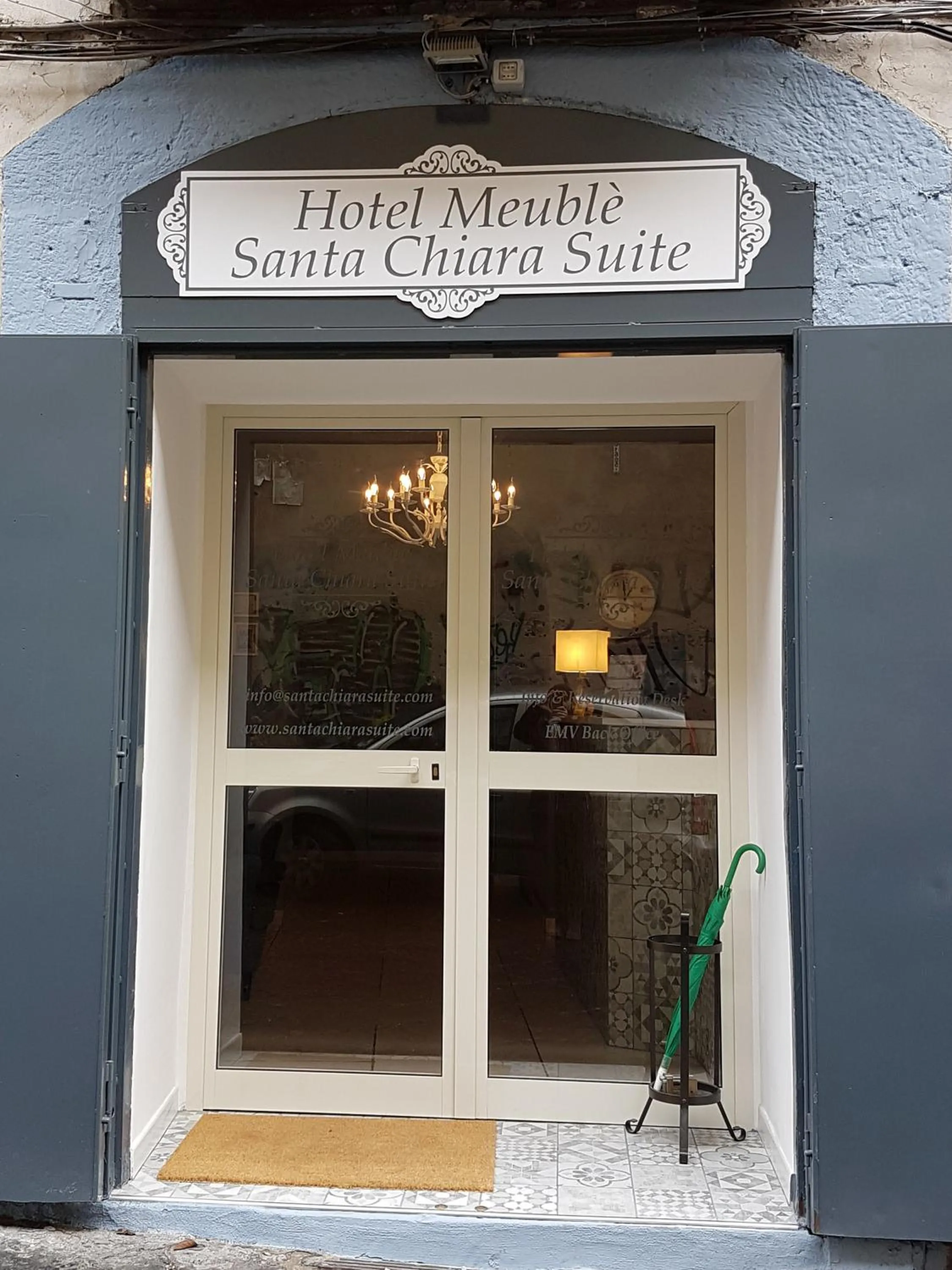 Facade/entrance in Hotel Meublè Santa Chiara Suite
