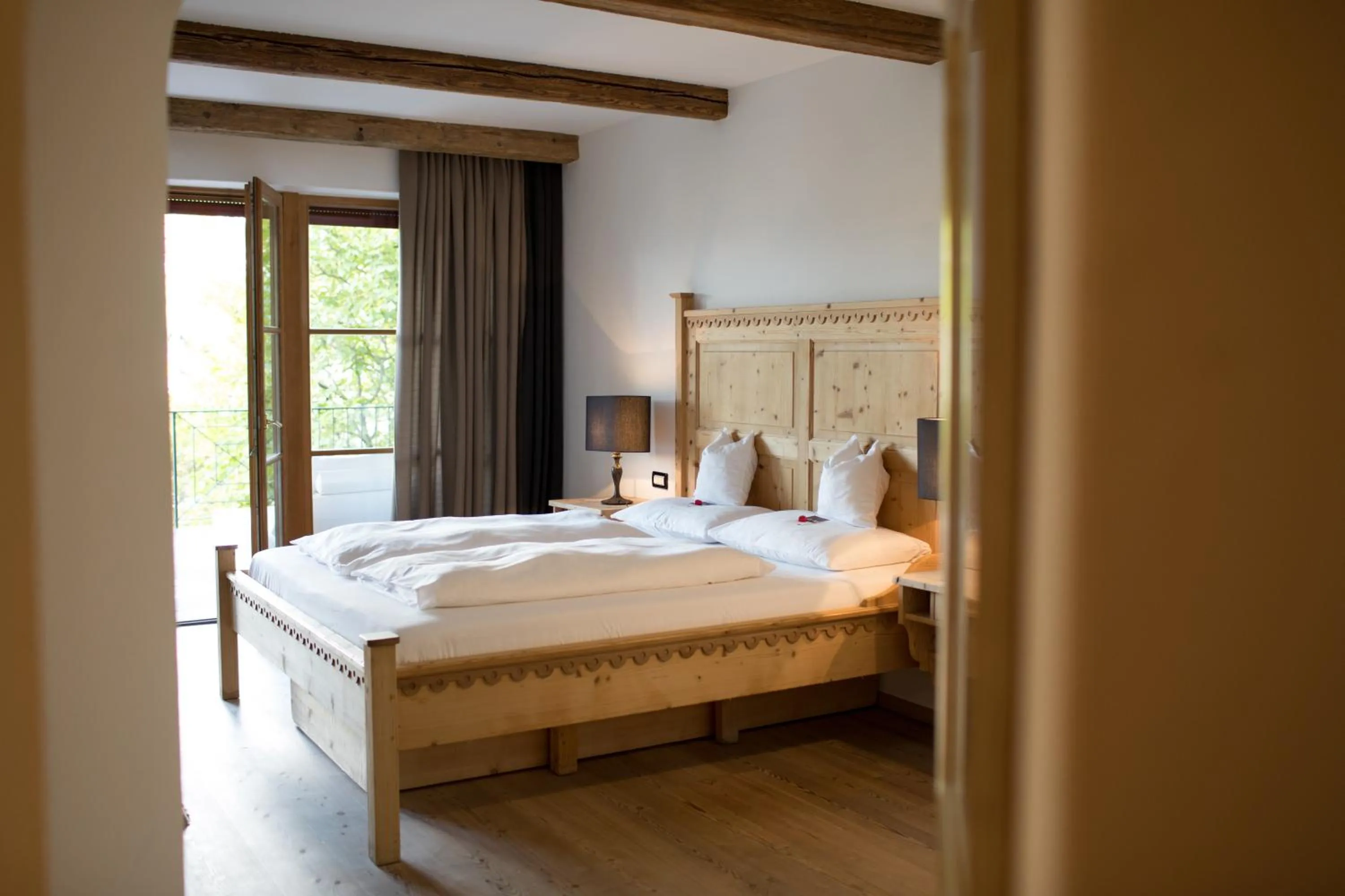 Decorative detail, Bed in Romantik Hotel Turm