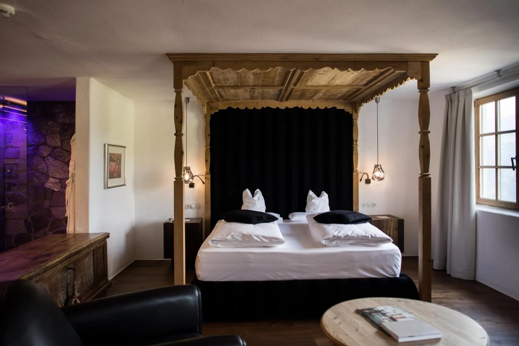 Bed in Romantik Hotel Turm