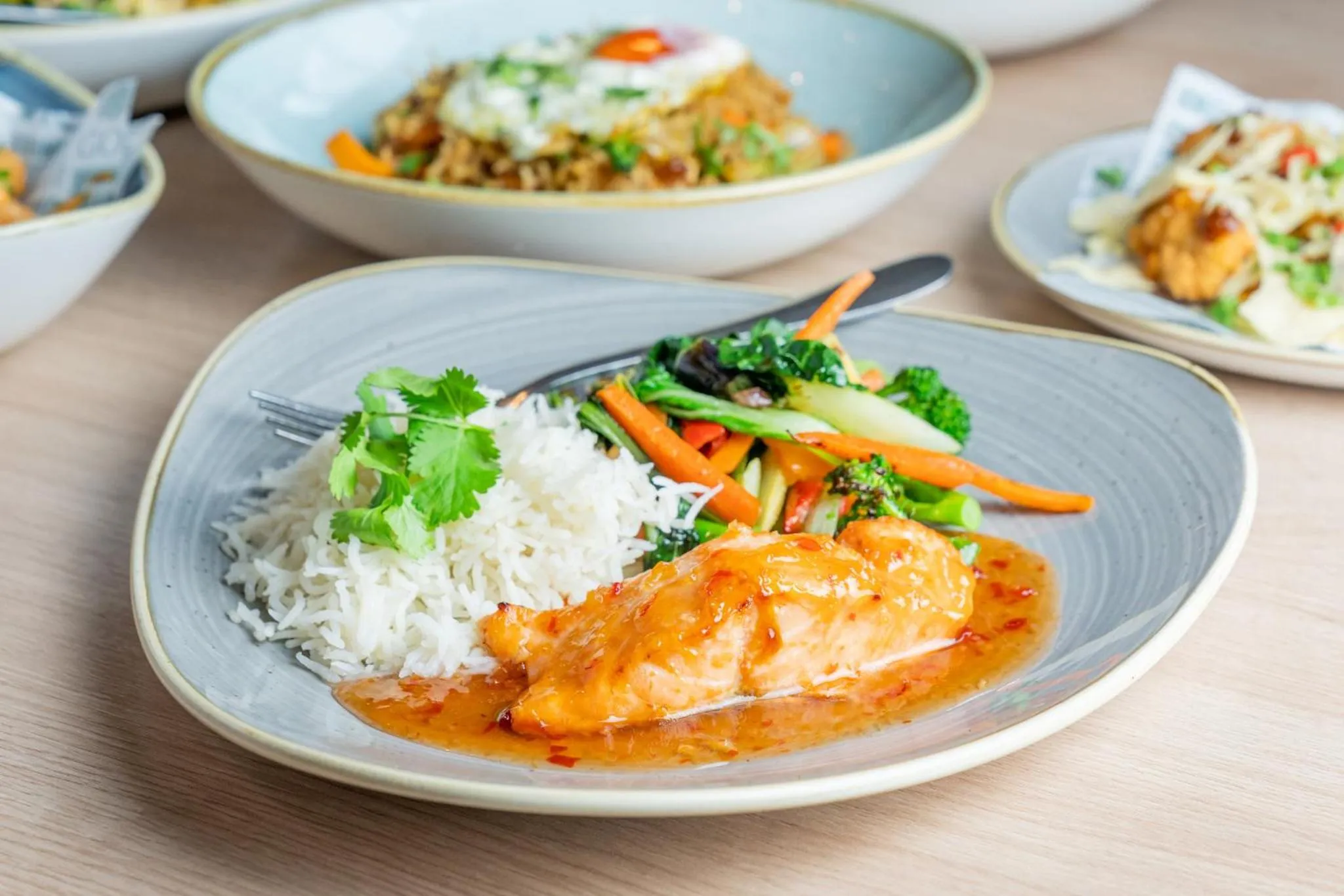 Restaurant/places to eat in Holiday Inn London Kensington High St. by IHG