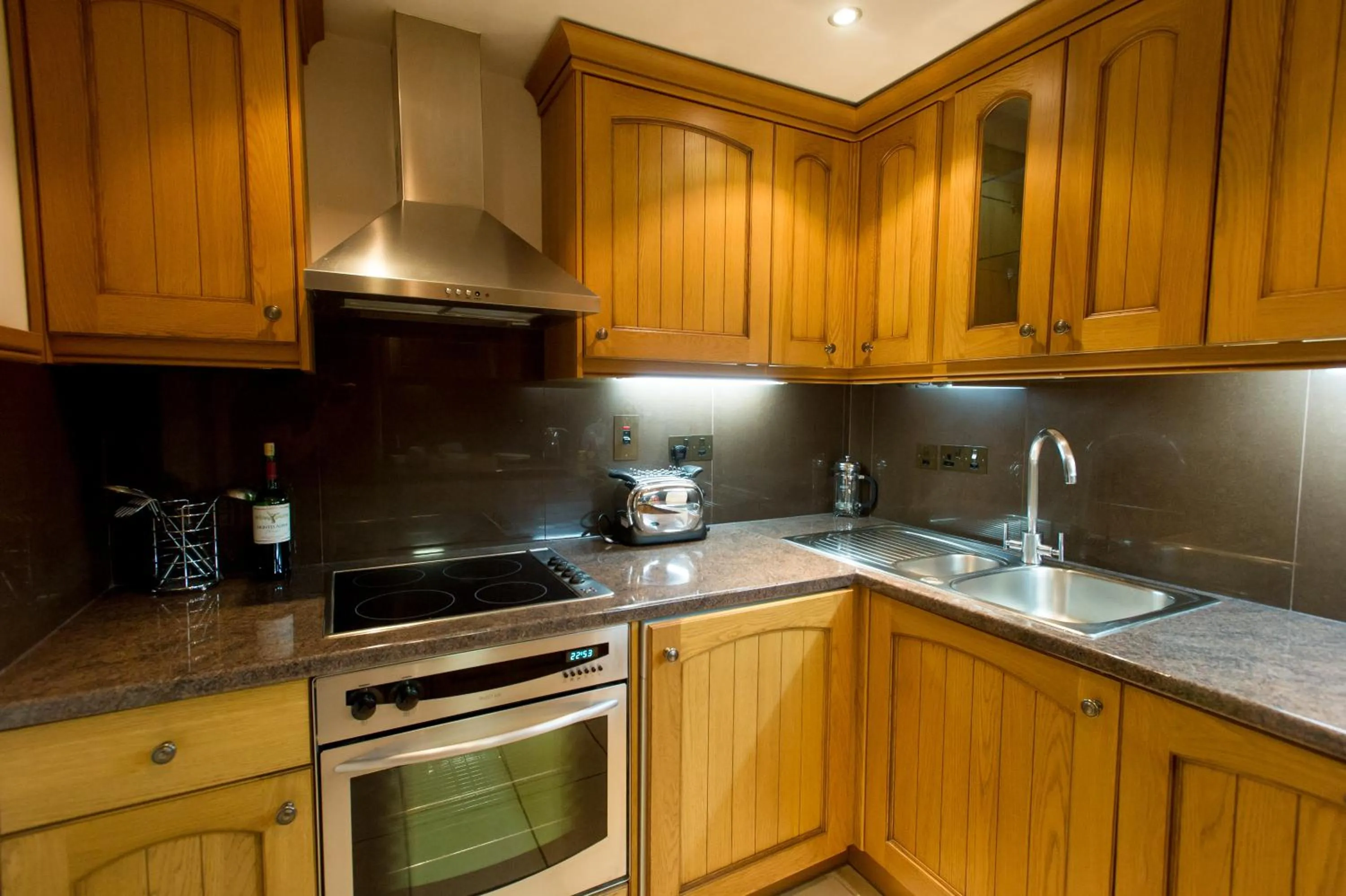 Kitchen or kitchenette in 9 Hertford Street - 4 Stars VisitEngland