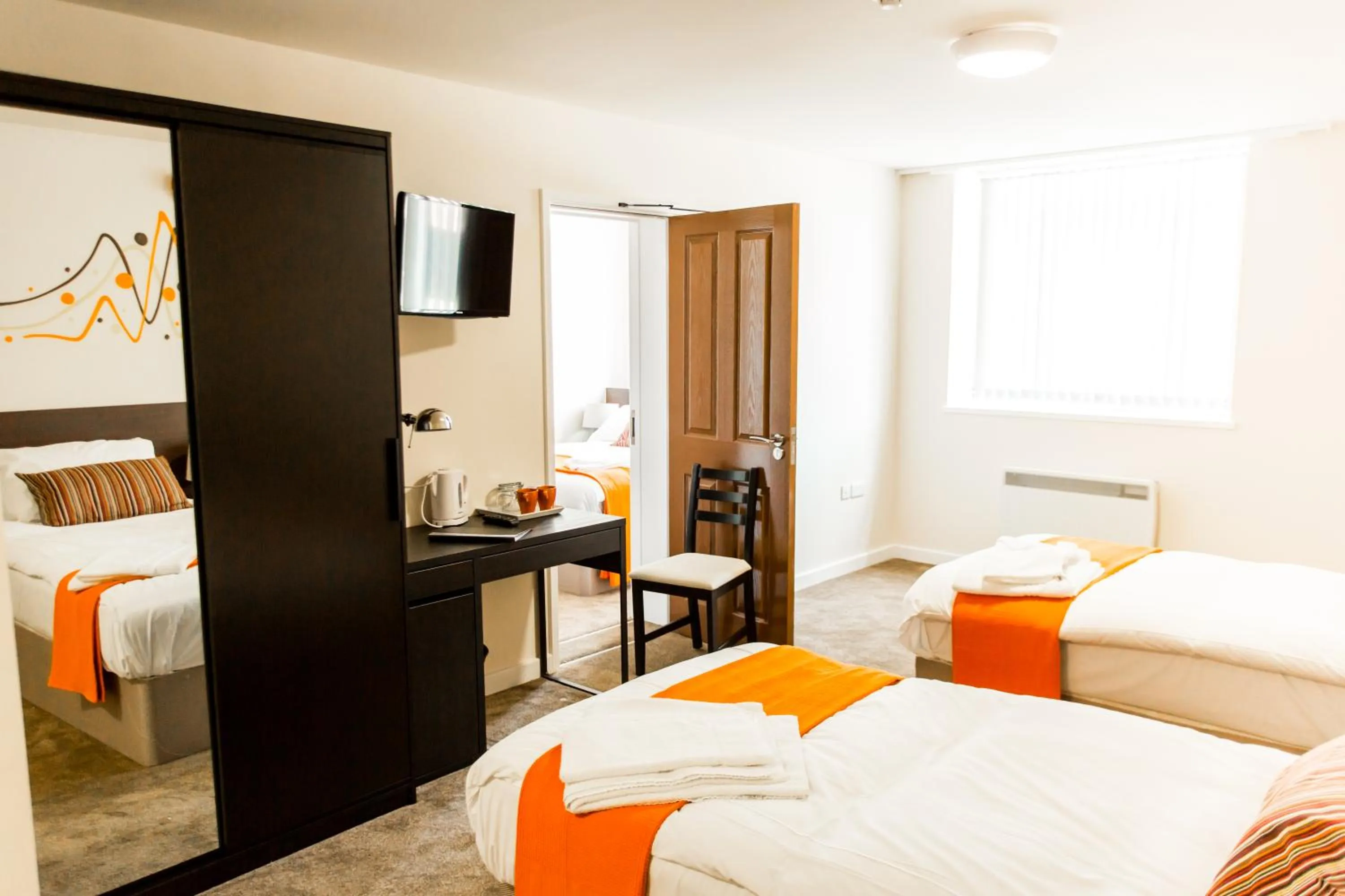 Shower, Bed in Whiteley Mill