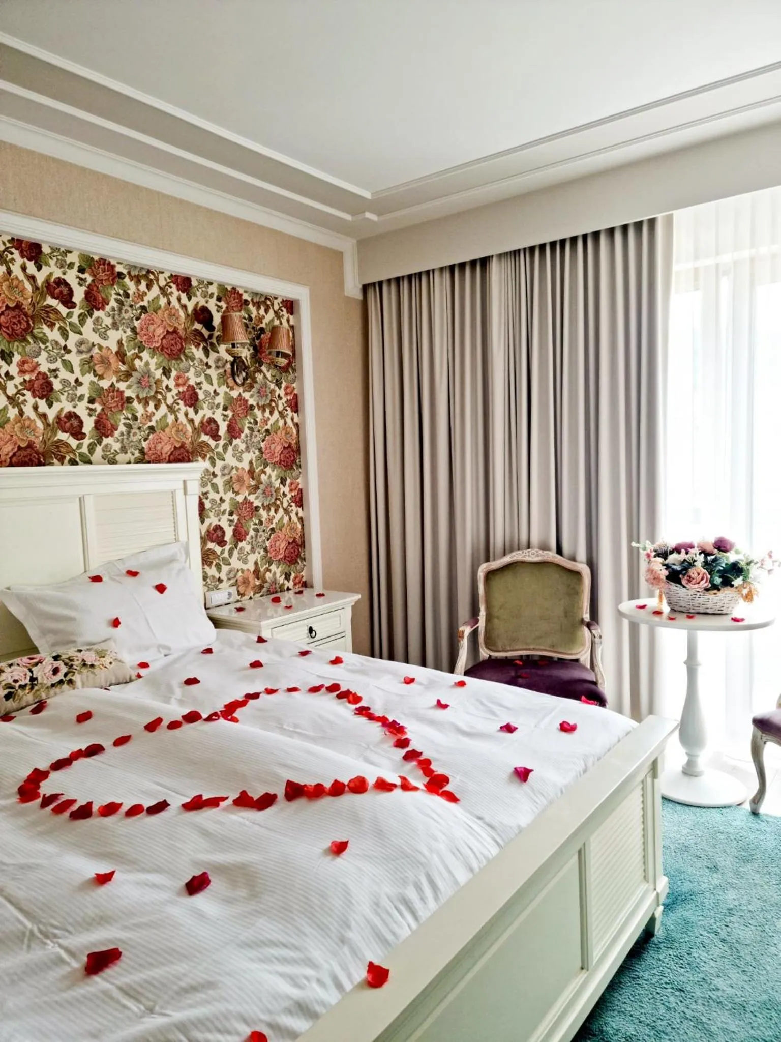 Photo of the whole room, Bed in Hotel Dragului