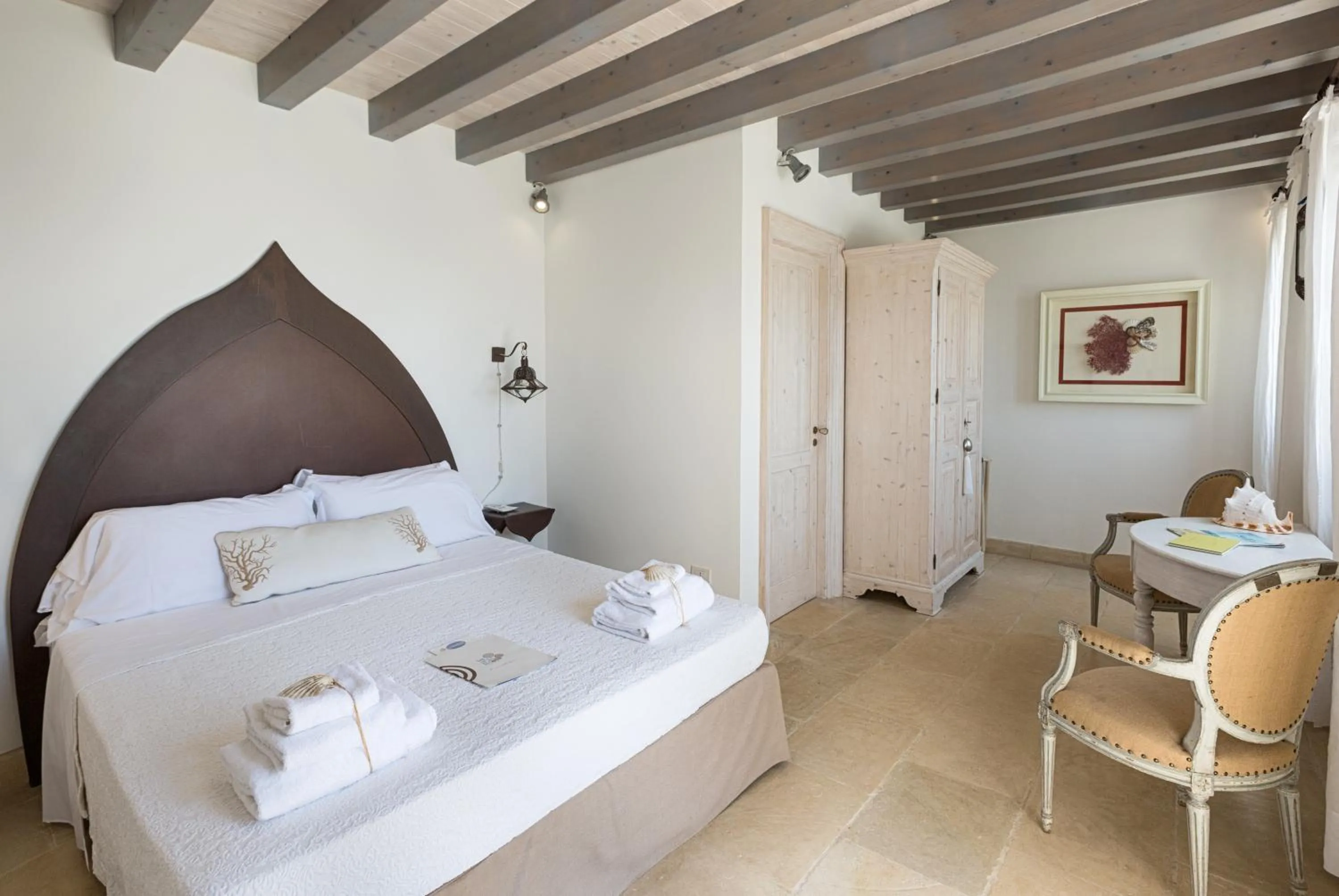 Bed in Musciara Siracusa Resort