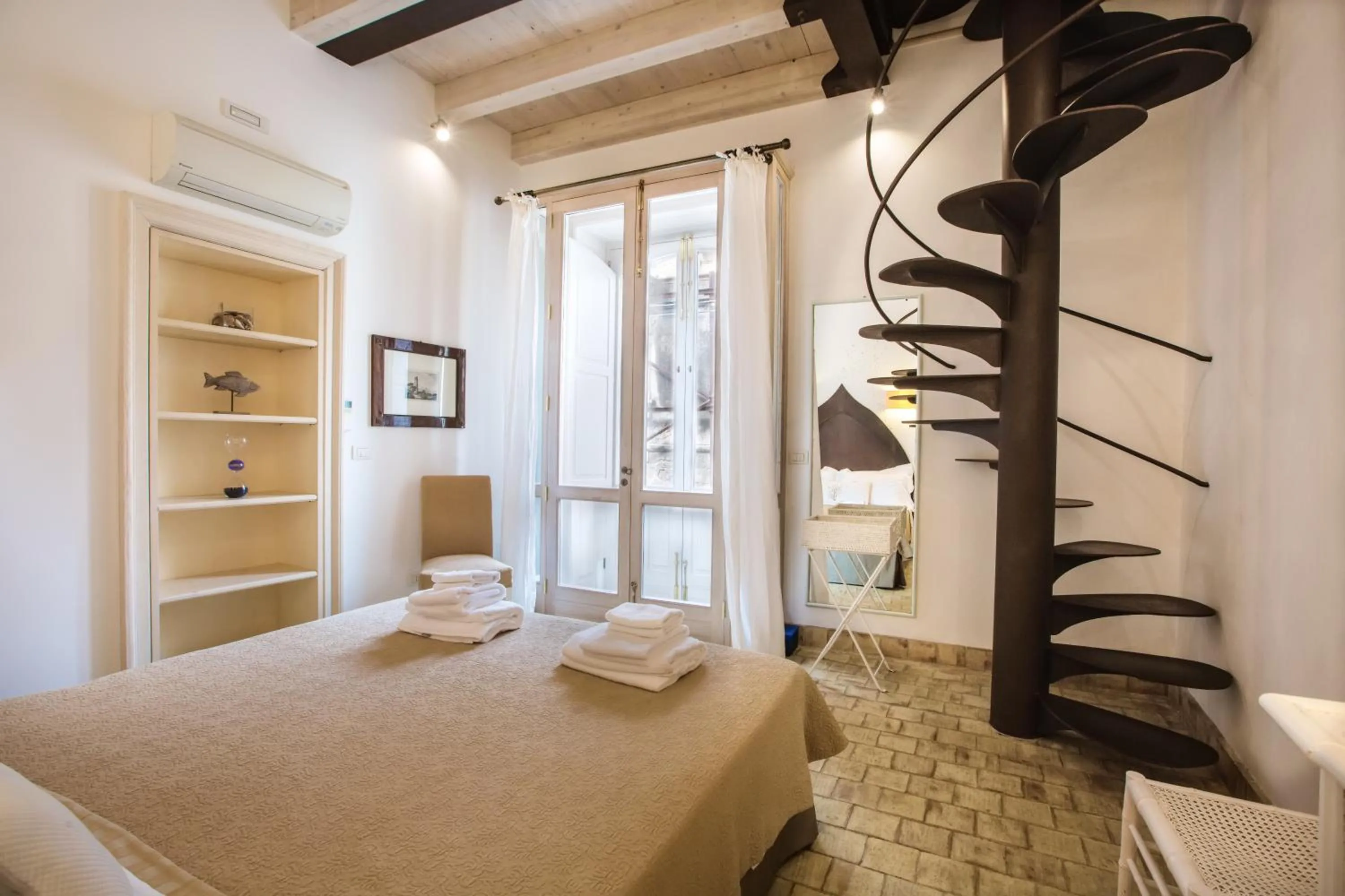 Photo of the whole room, Bed in Musciara Siracusa Resort