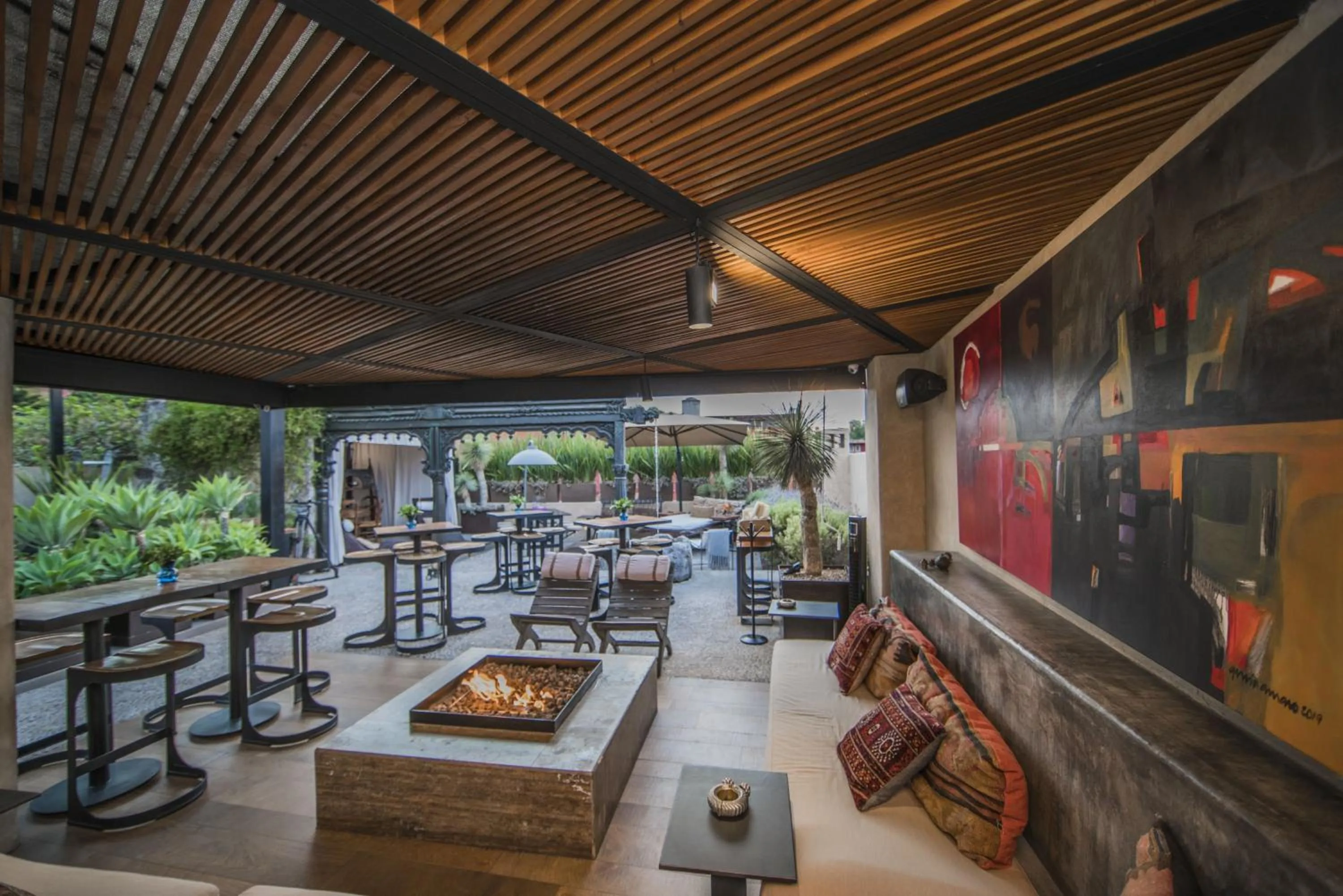 Restaurant/places to eat in Casa No Name Small Luxury Hotel