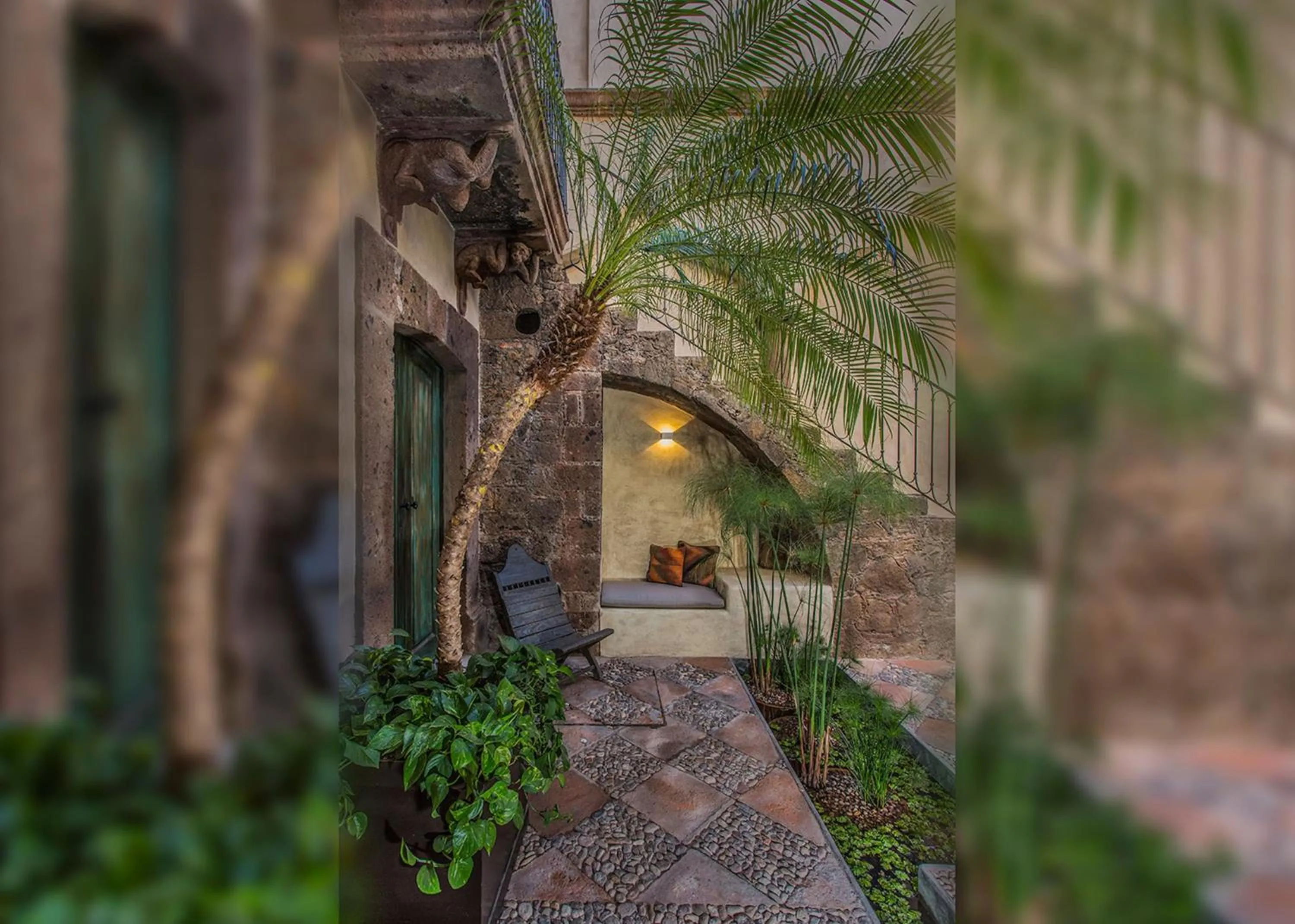 Patio in Casa No Name Small Luxury Hotel