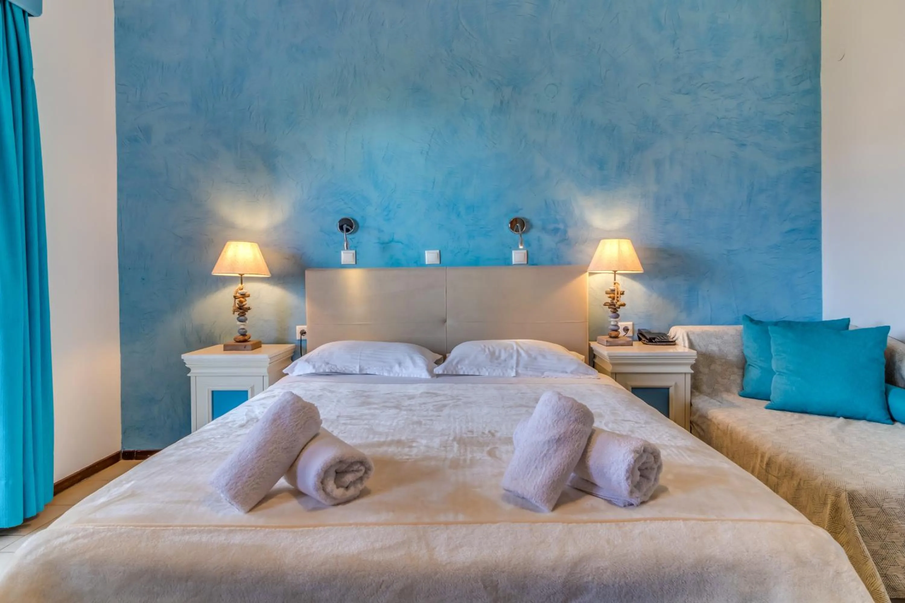 Bedroom, Bed in Hotel Pegasus-Adult Friendly