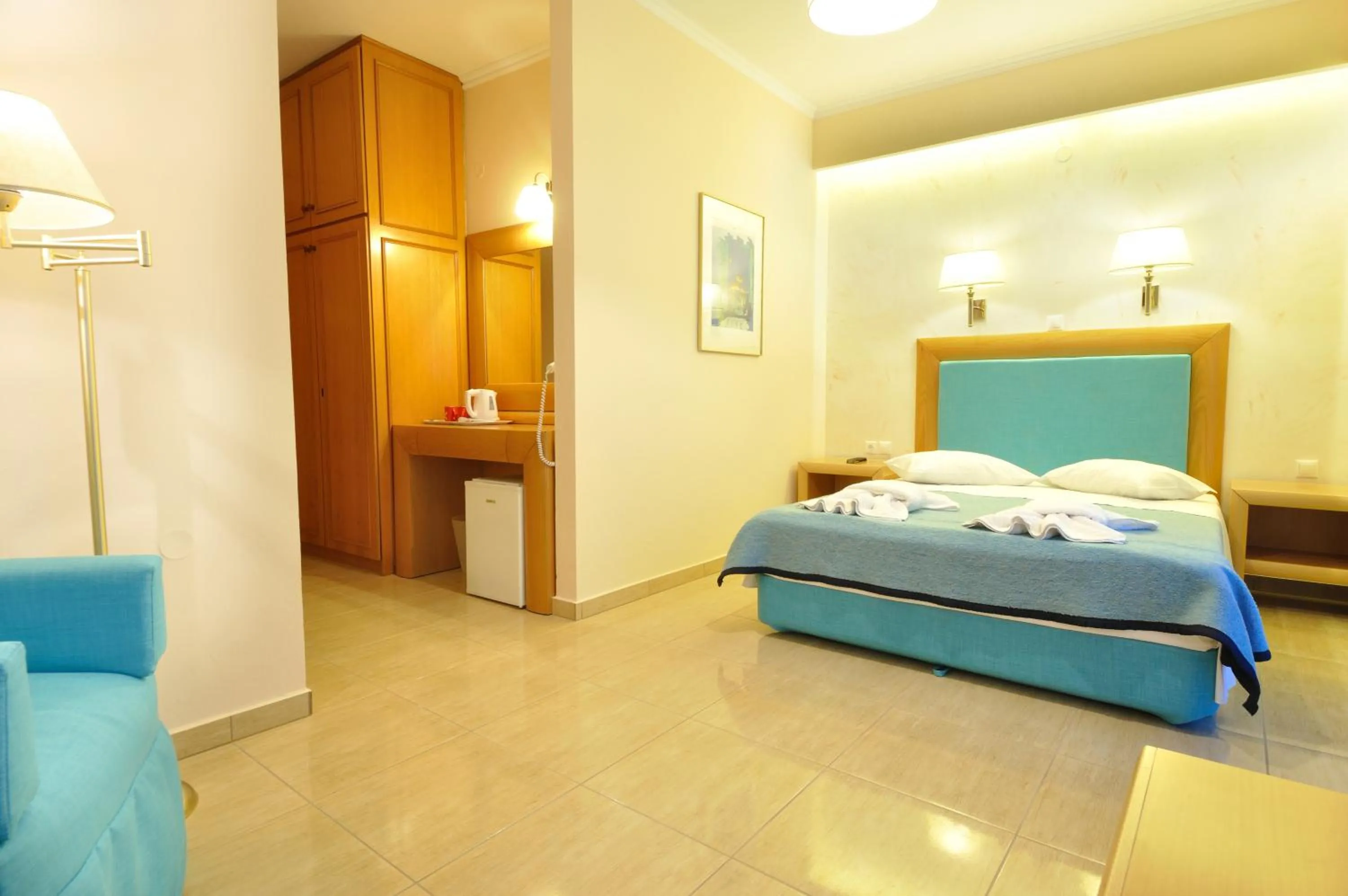 Photo of the whole room, Bed in Hotel Pegasus-Adult Friendly